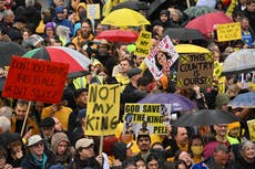 Anti-monarchy protesters consider ‘suing’ Met Police following 52 coronation arrests