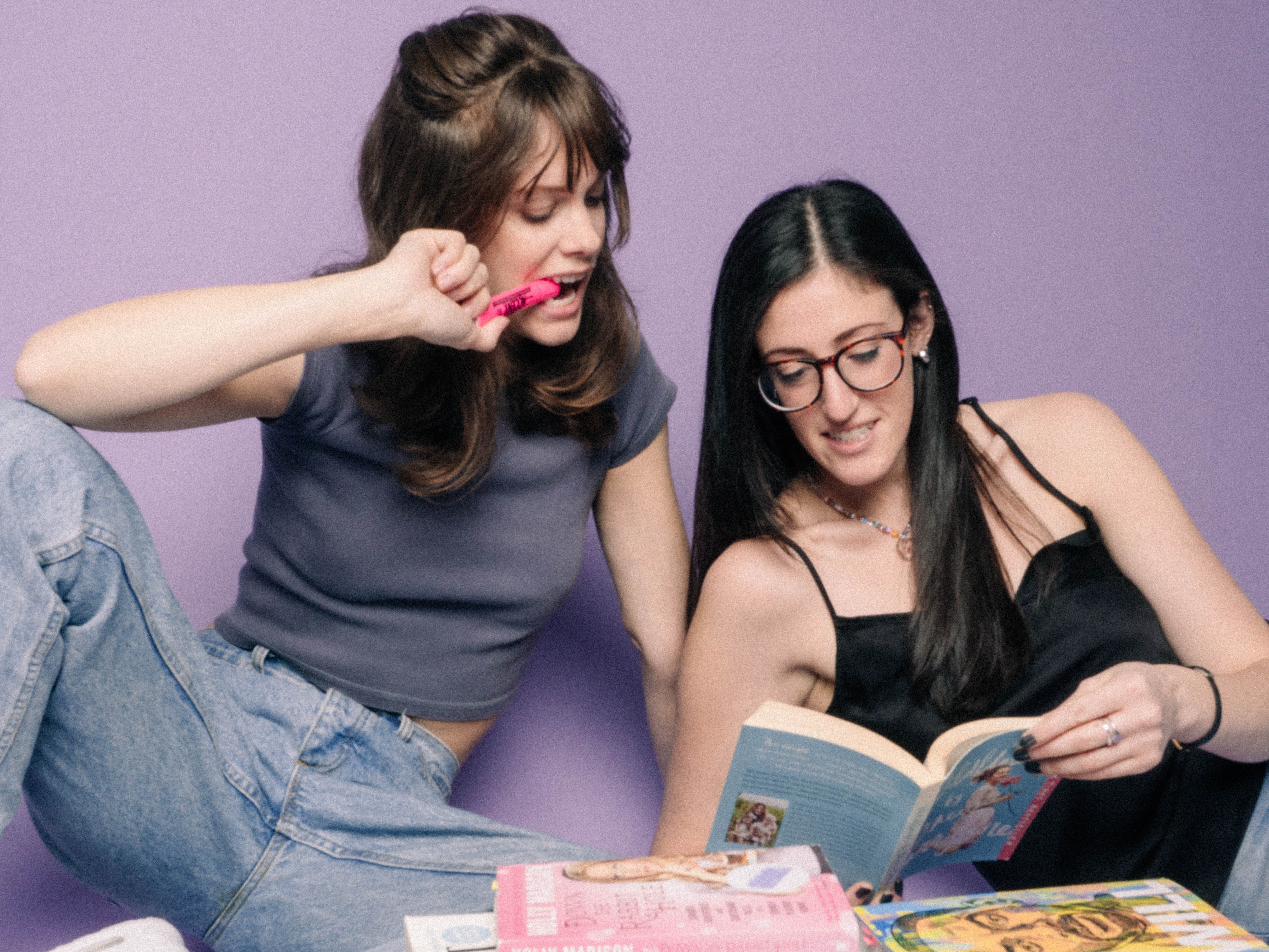 In the age of celebrity memoirs, they’re reading them so you don’t have to