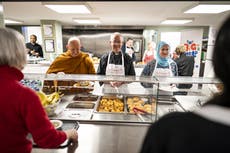 Royals, PM and faith leaders join Big Help Out coronation volunteering events