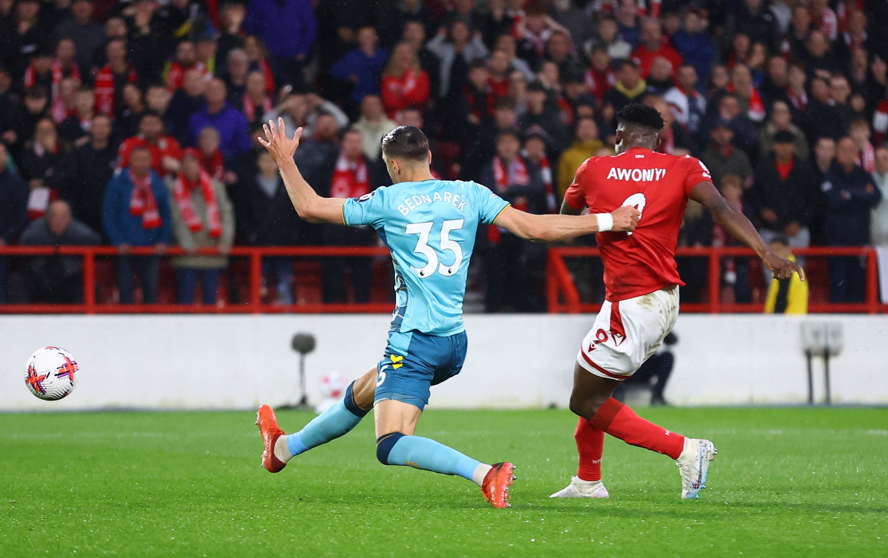 Taiwo Awoniyi’s two goals helped Nottingham Forest edge past Southampton