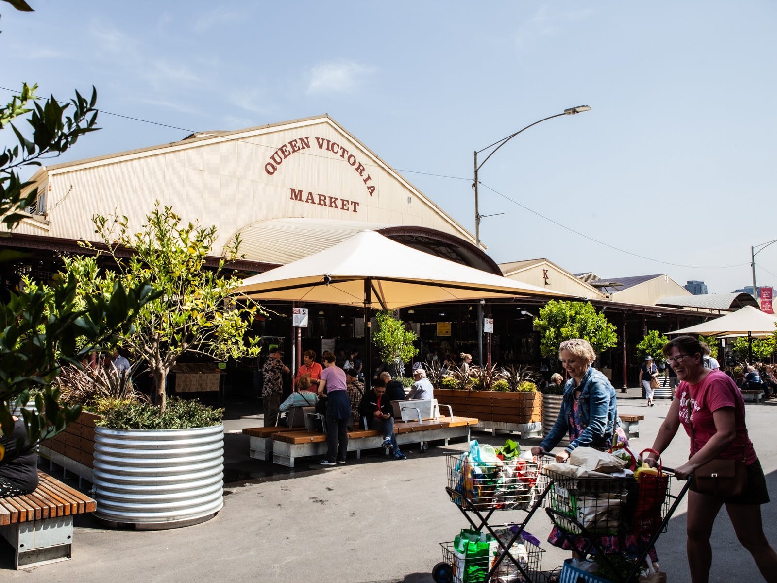 Sample local cheeses and steamed mussels, freshly-baked cakes and Dutch pancakes at Melbourne’s largest open-air market