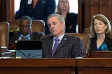 Momentum on Texas gun bill stalls in GOP-led legislature