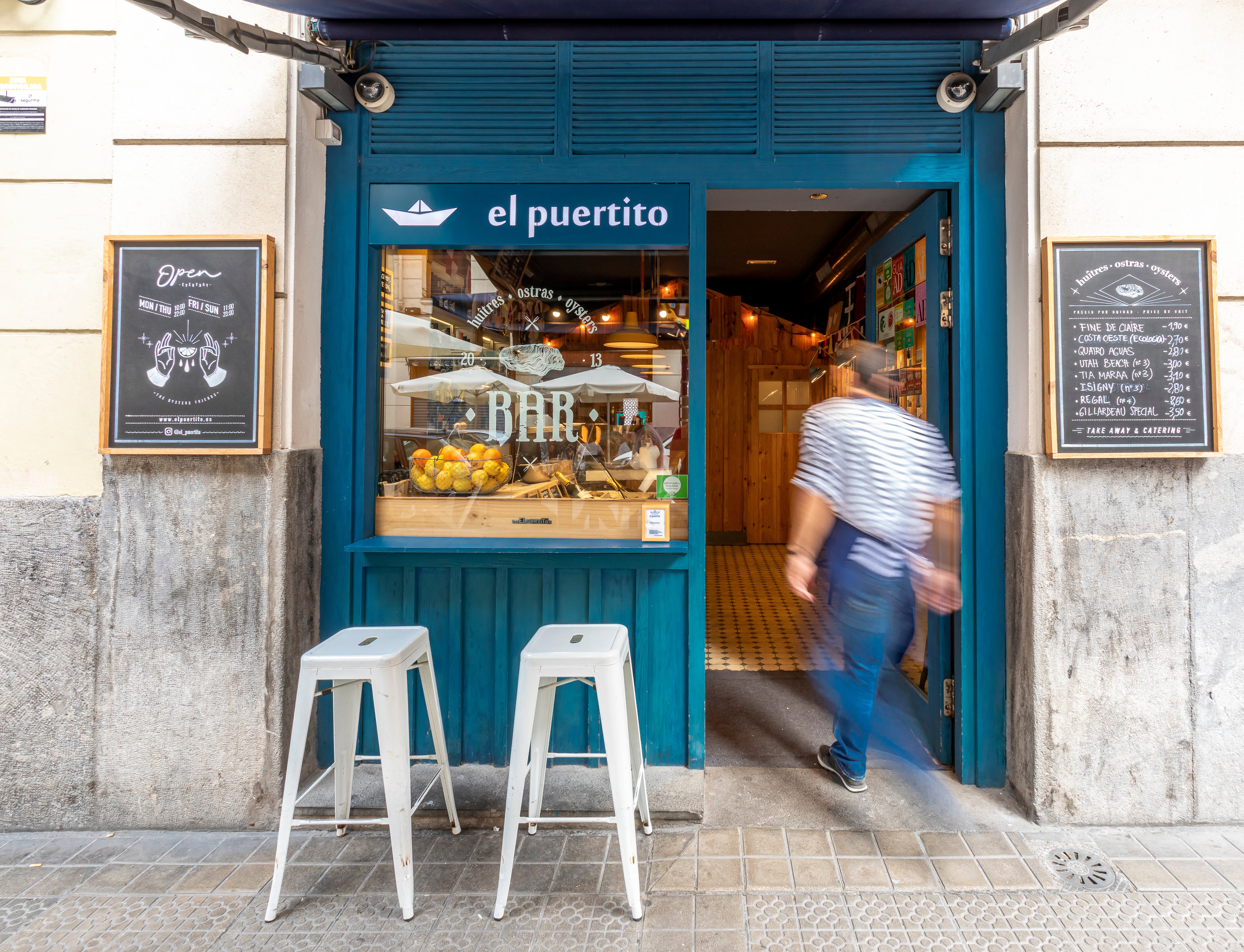 El Puertito serves nothing but oysters