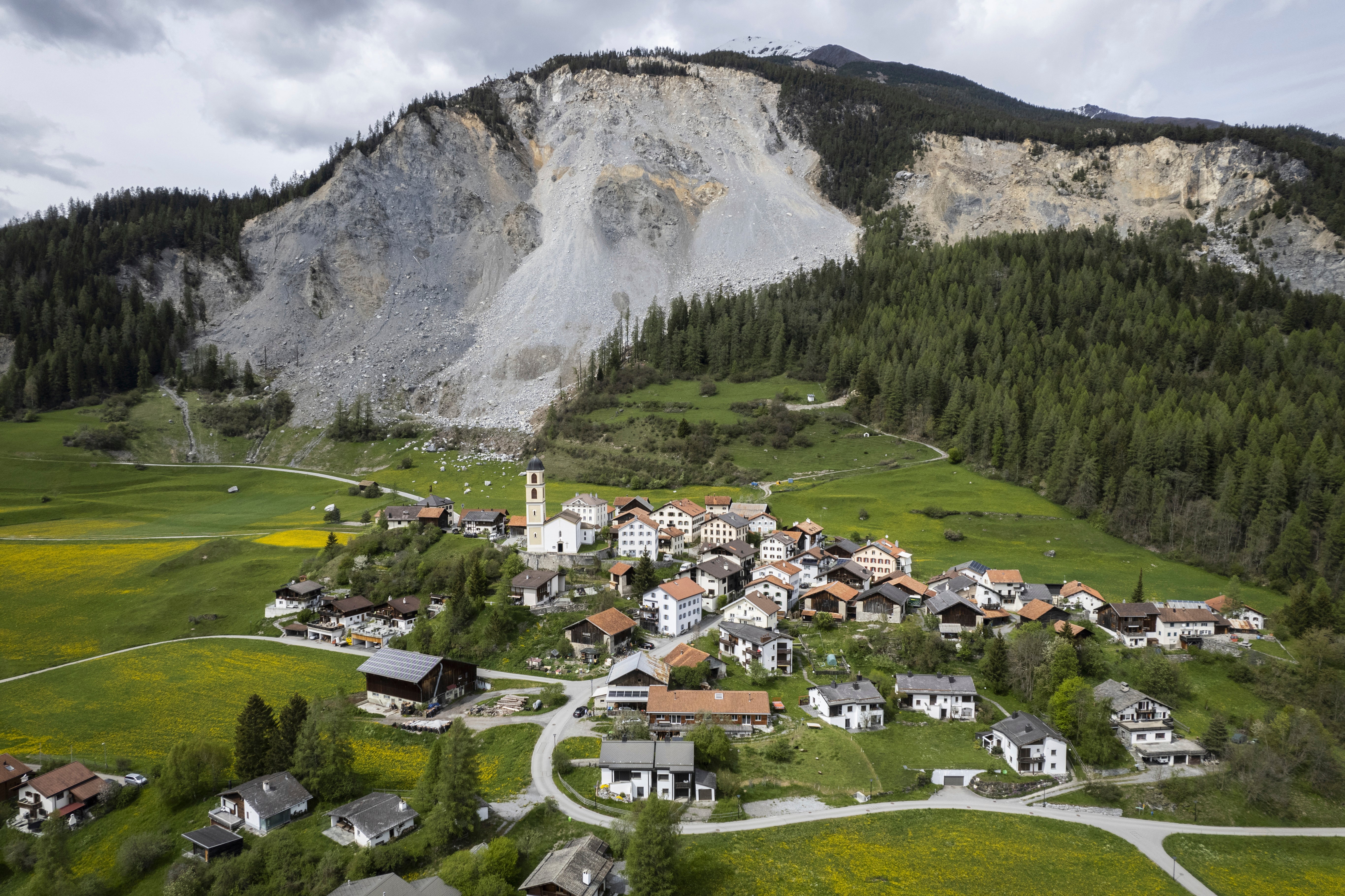 Switzerland Rockslide Alert