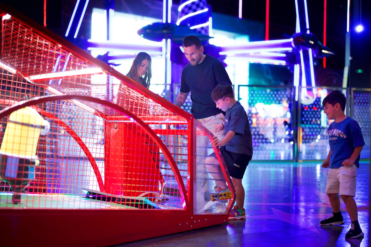 The family enjoy arcade games at Boulevard Riyadh City