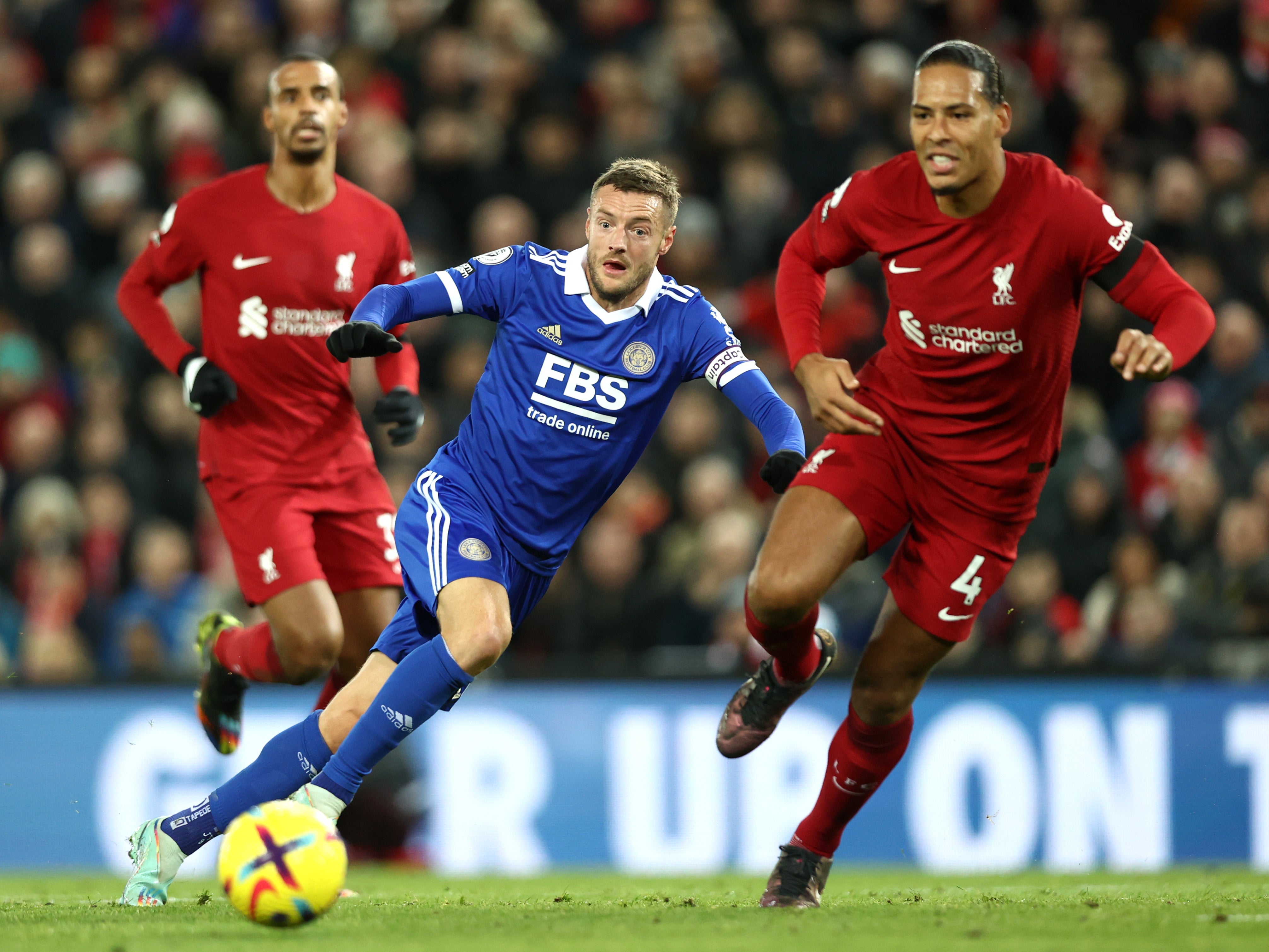 Leicester take on Liverpool in desperate need of points
