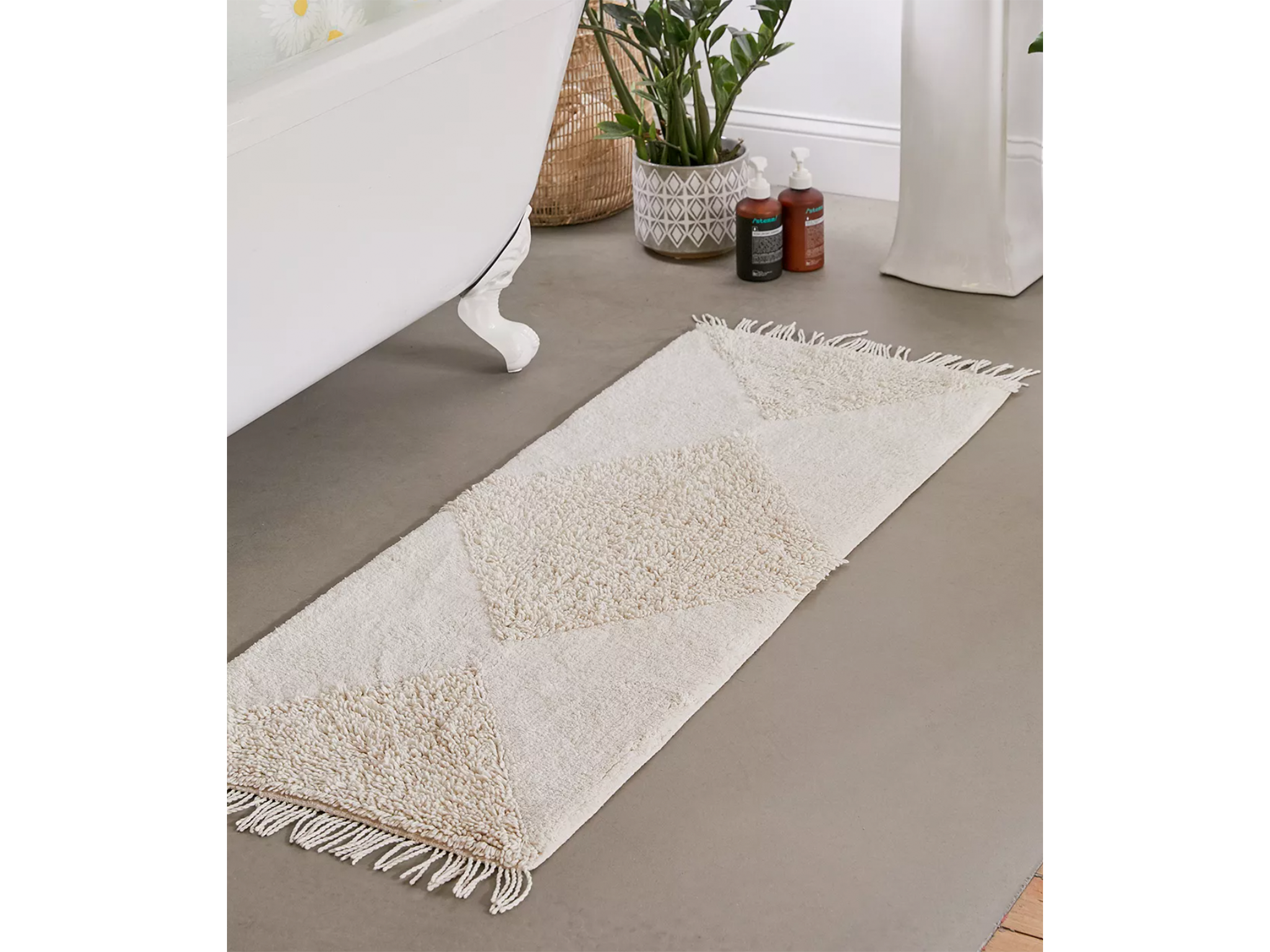 Urban Outfitters looped beige geometric runner bath mat