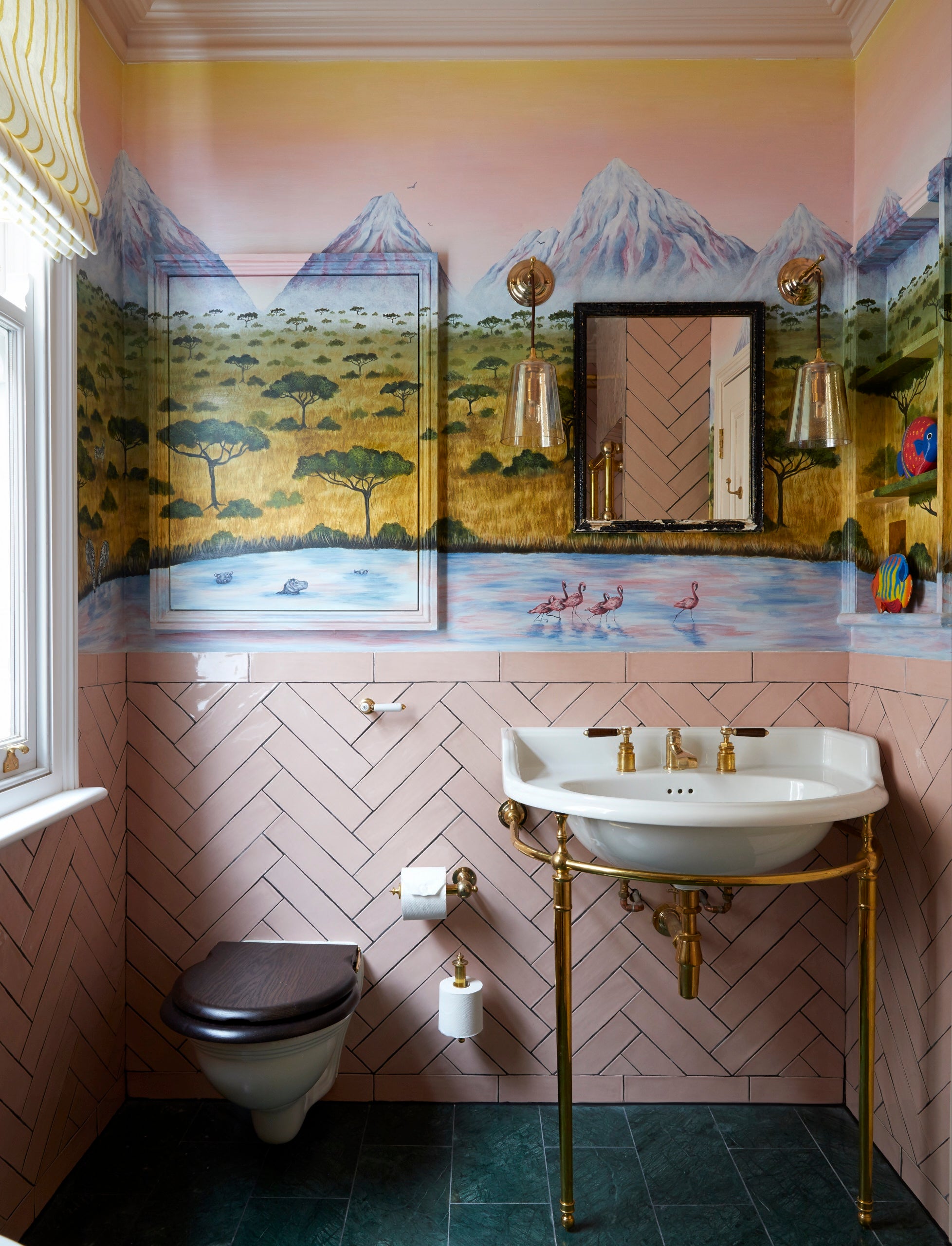 A mural by Naomi Astley Clarke adorns a bathroom in Shepherd’s Bush