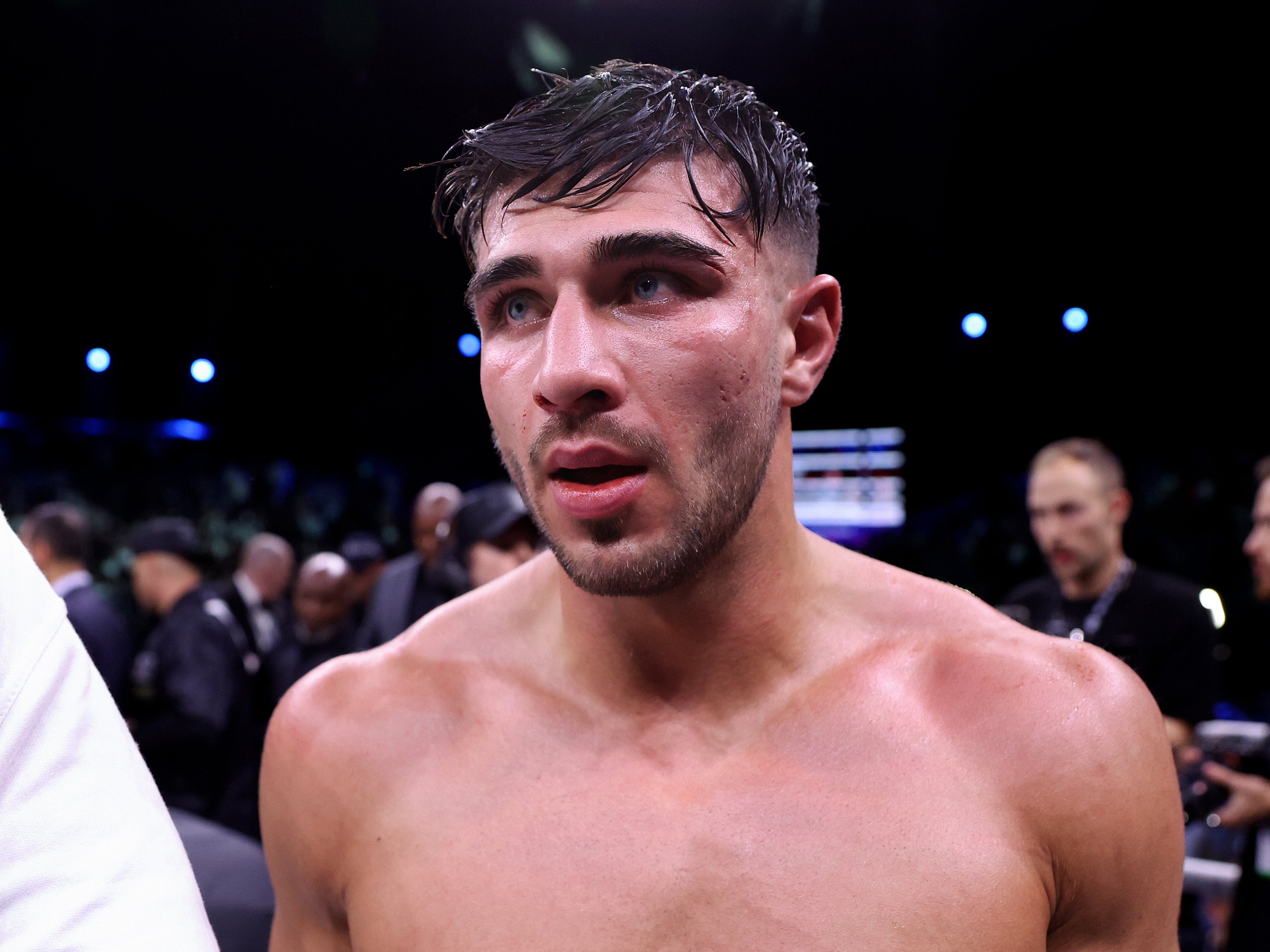 Tommy Fury brawls with fellow Love Island contestant in KSI vs Fournier crowd