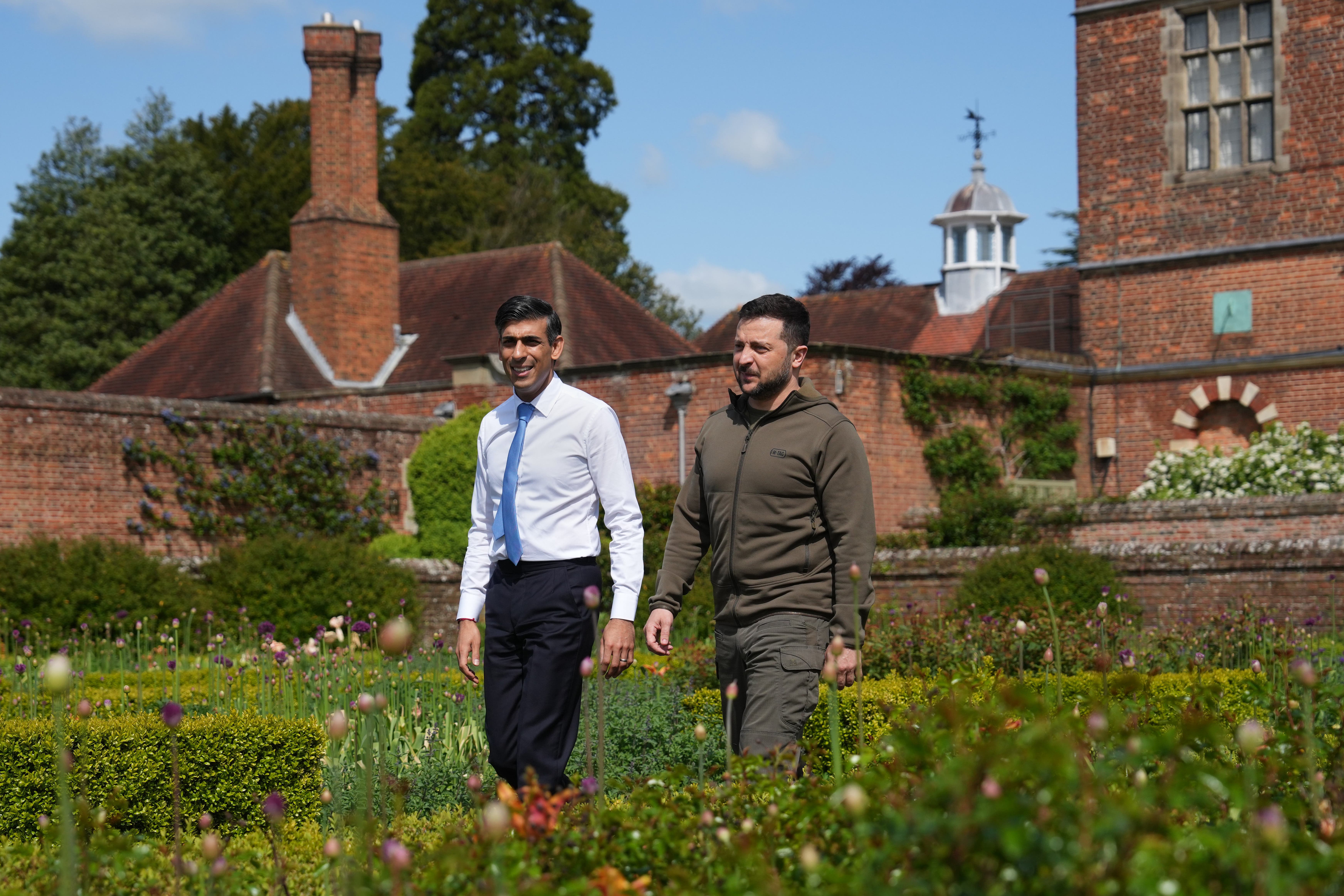 Prime Minister Rishi Sunak meeting Ukrainian President Volodymyr Zelensky at Chequers (Carl Court/PA)