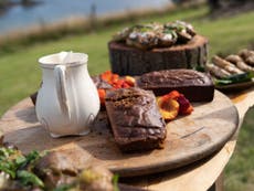 Gordon Ramsay puts his spin on a traditional Maori dessert