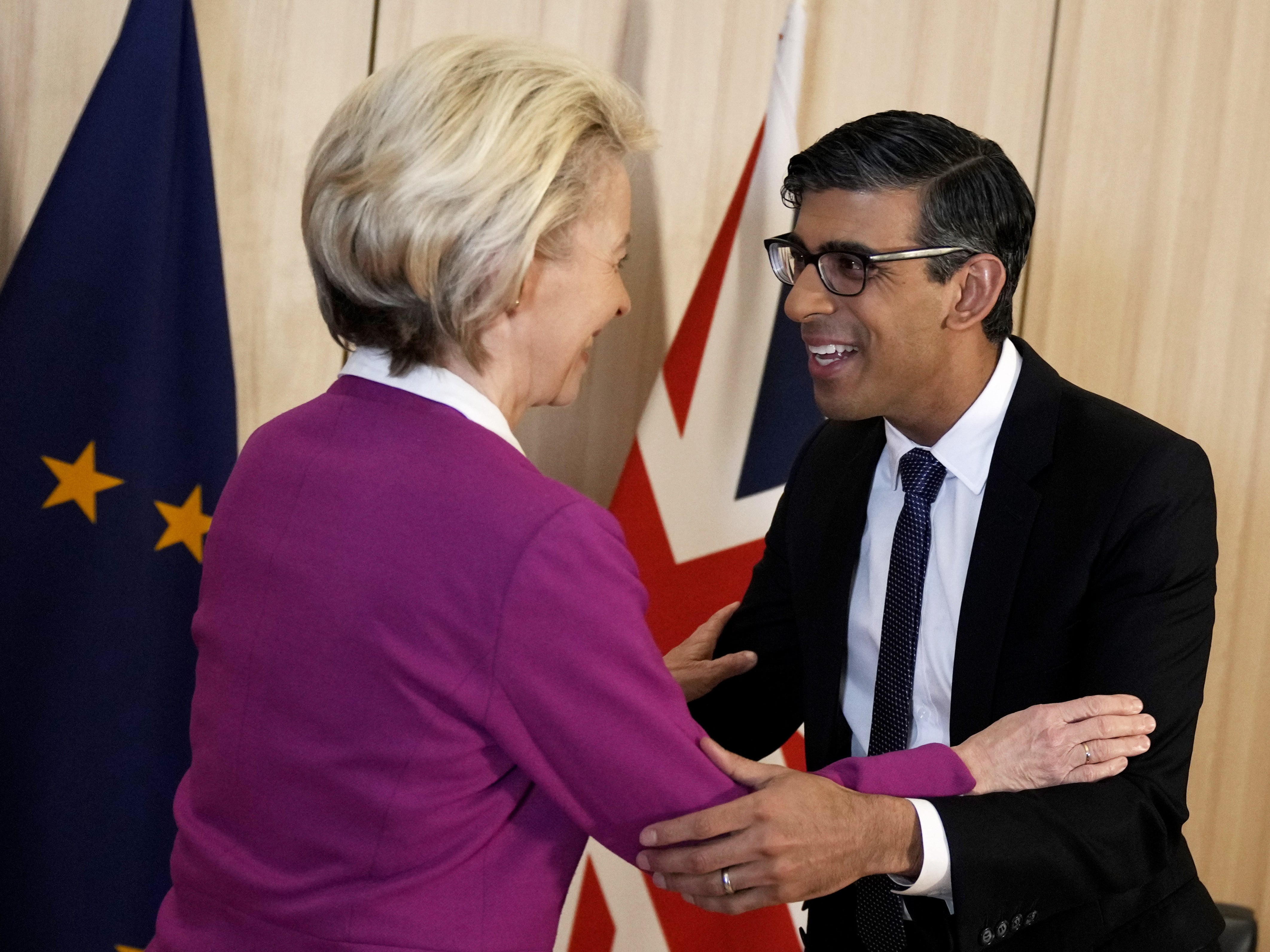 Rishi Sunak greets European Commission president Ursula von der Leyen