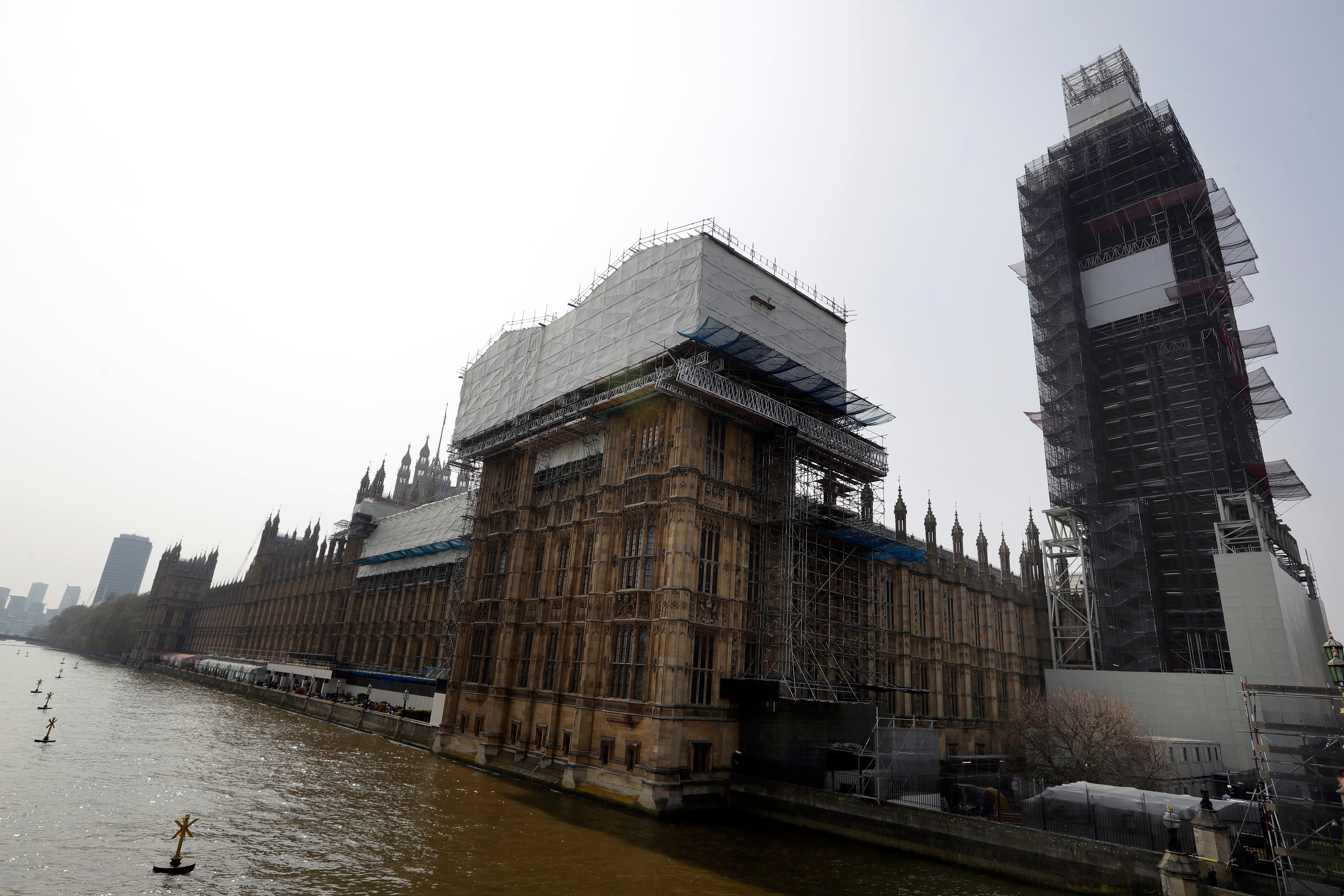 Britain Crumbling Parliament