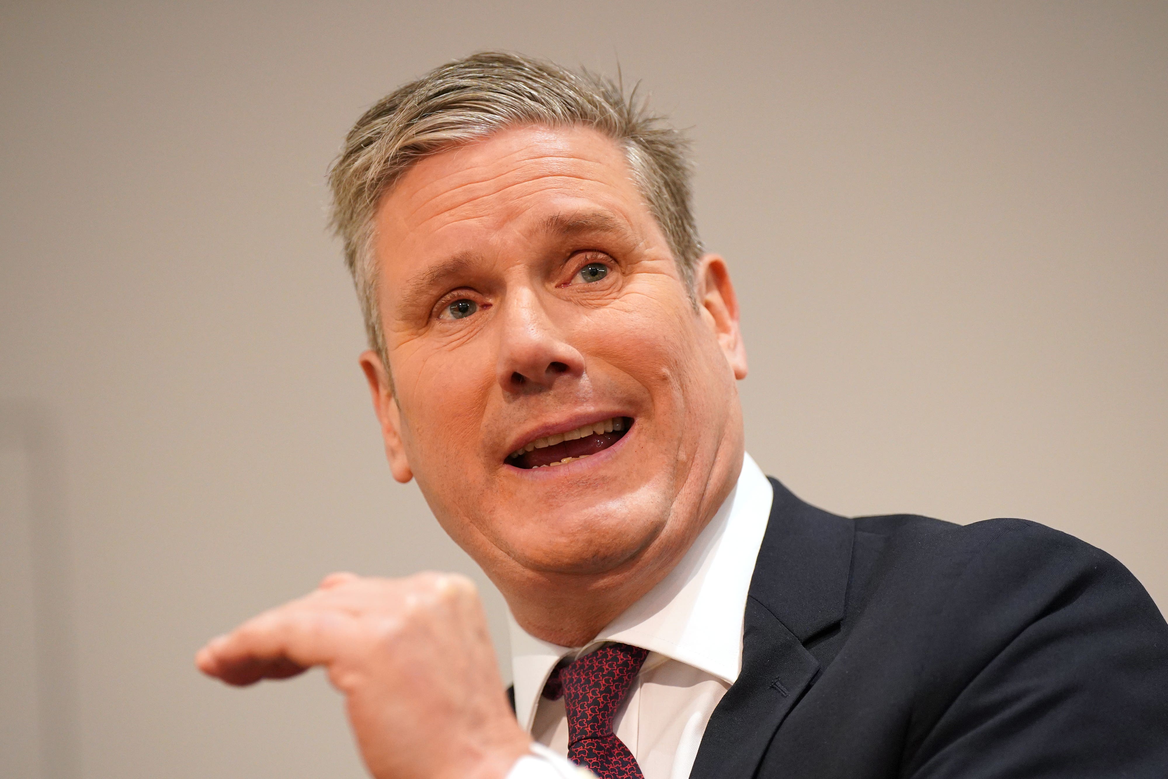 Keir Starmer vowed to renegotiate Brexit deal with EU