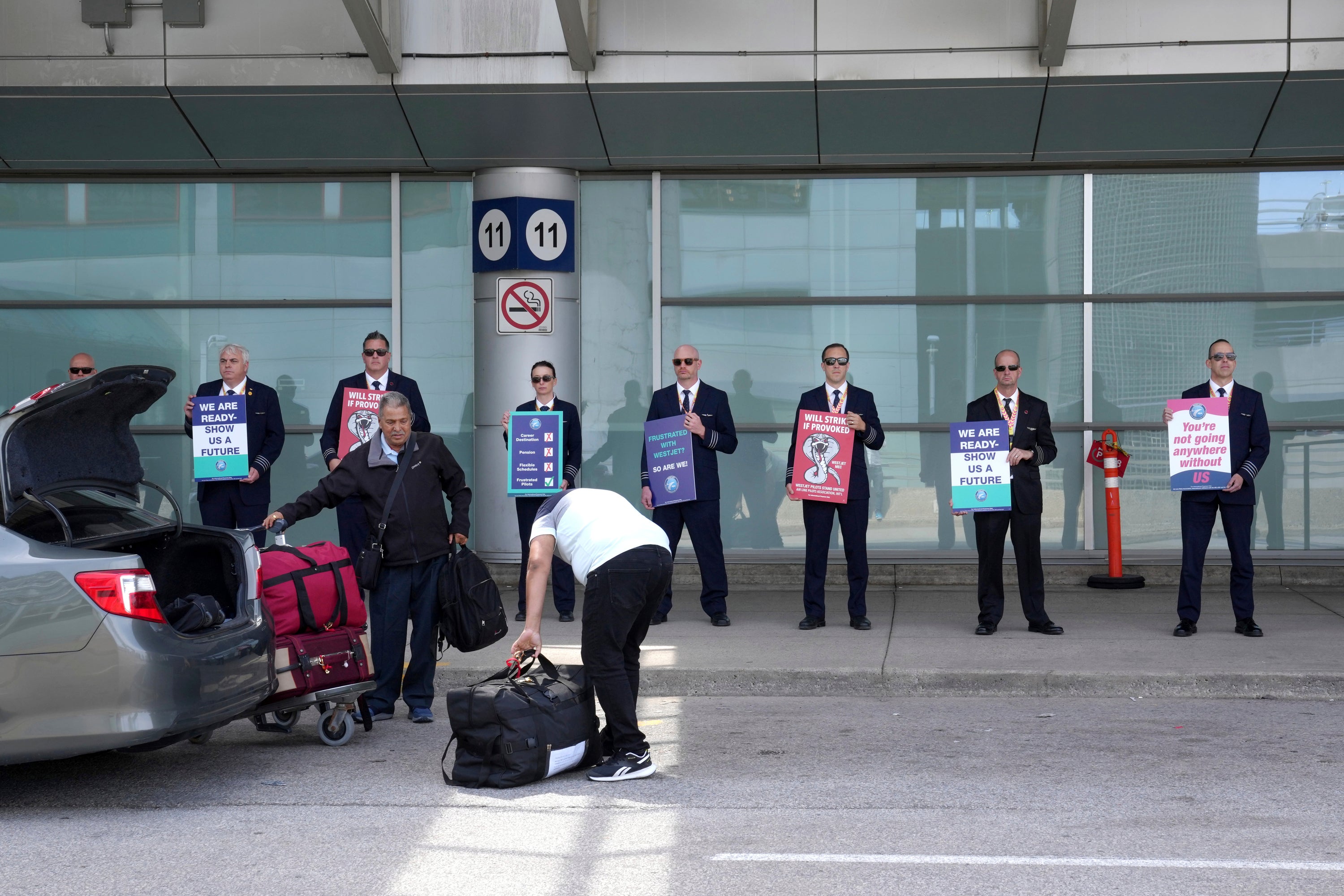 Canada WestJet Pilots Contract