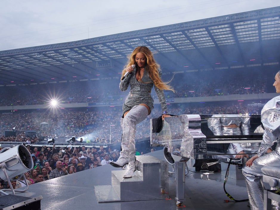 Beyoncé performing at Murrayfield, Edinburgh
