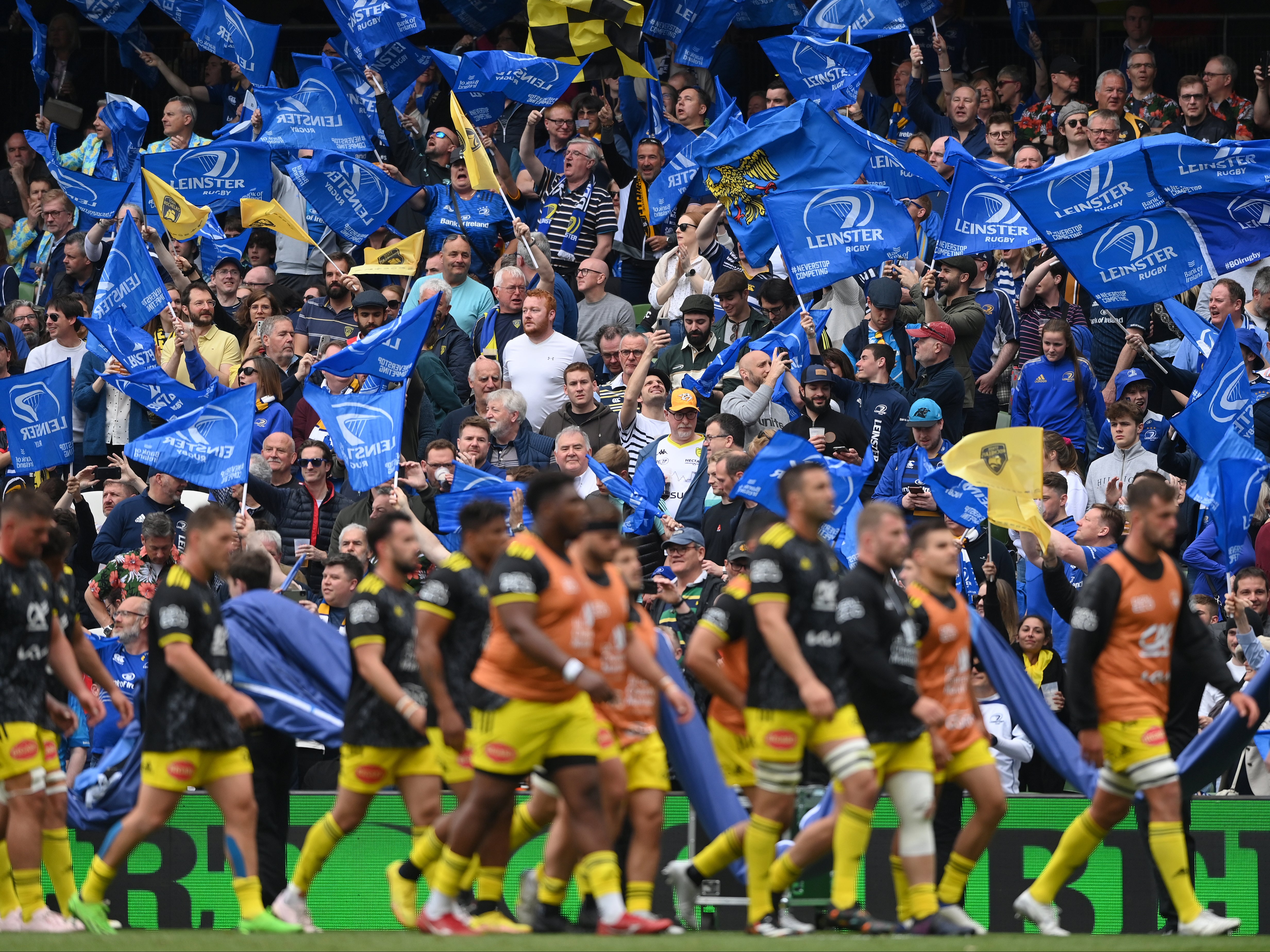 Passionate fans from Leinster and La Rochelle created a special atmosphere in Dublin