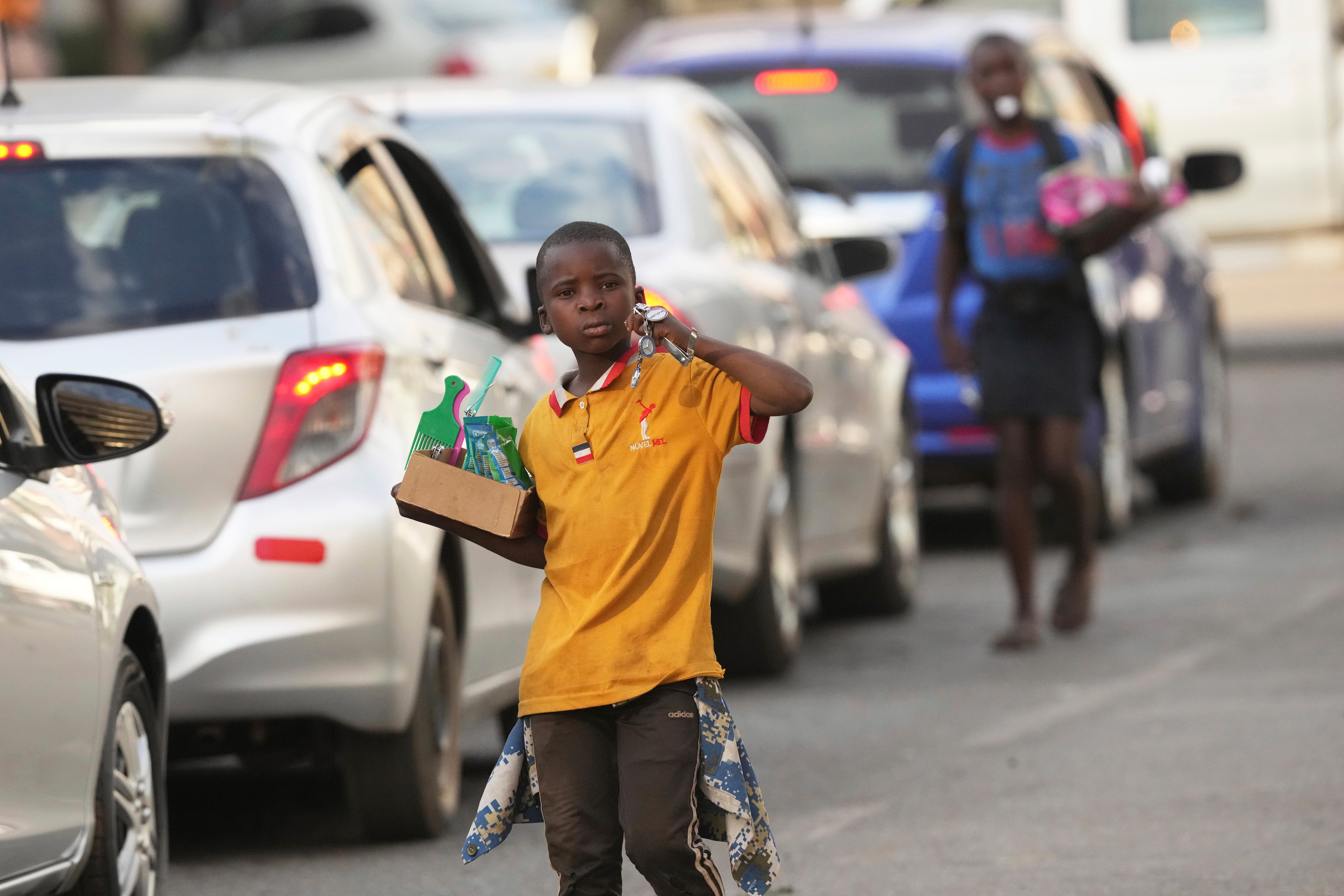 Zimbabwe-Stores vs. Street Trade