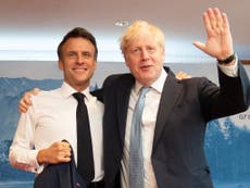 Boris Johnson ‘imitates Macron with French accent’ at Republican event