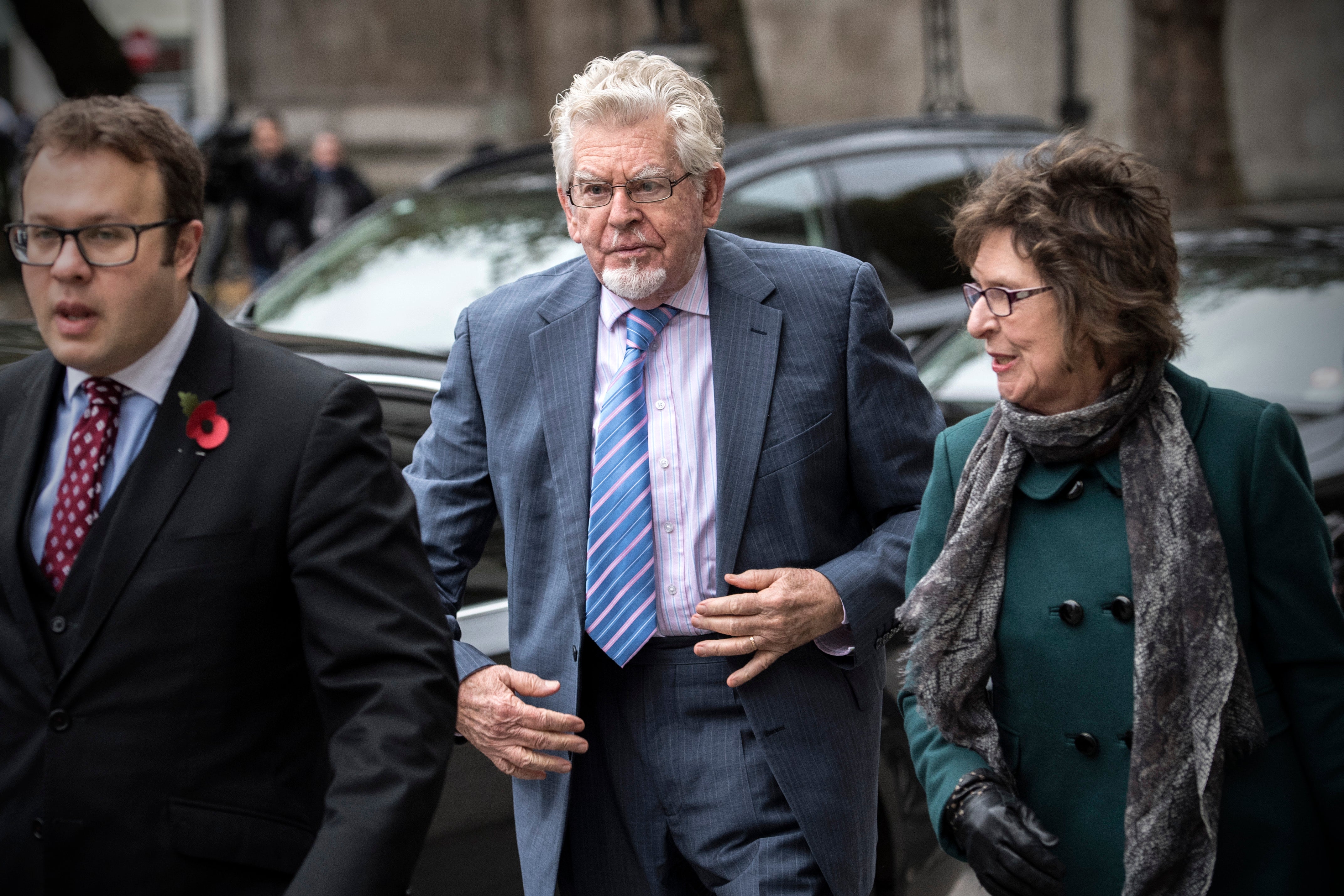 Harris (centre) at the High Court in 2017