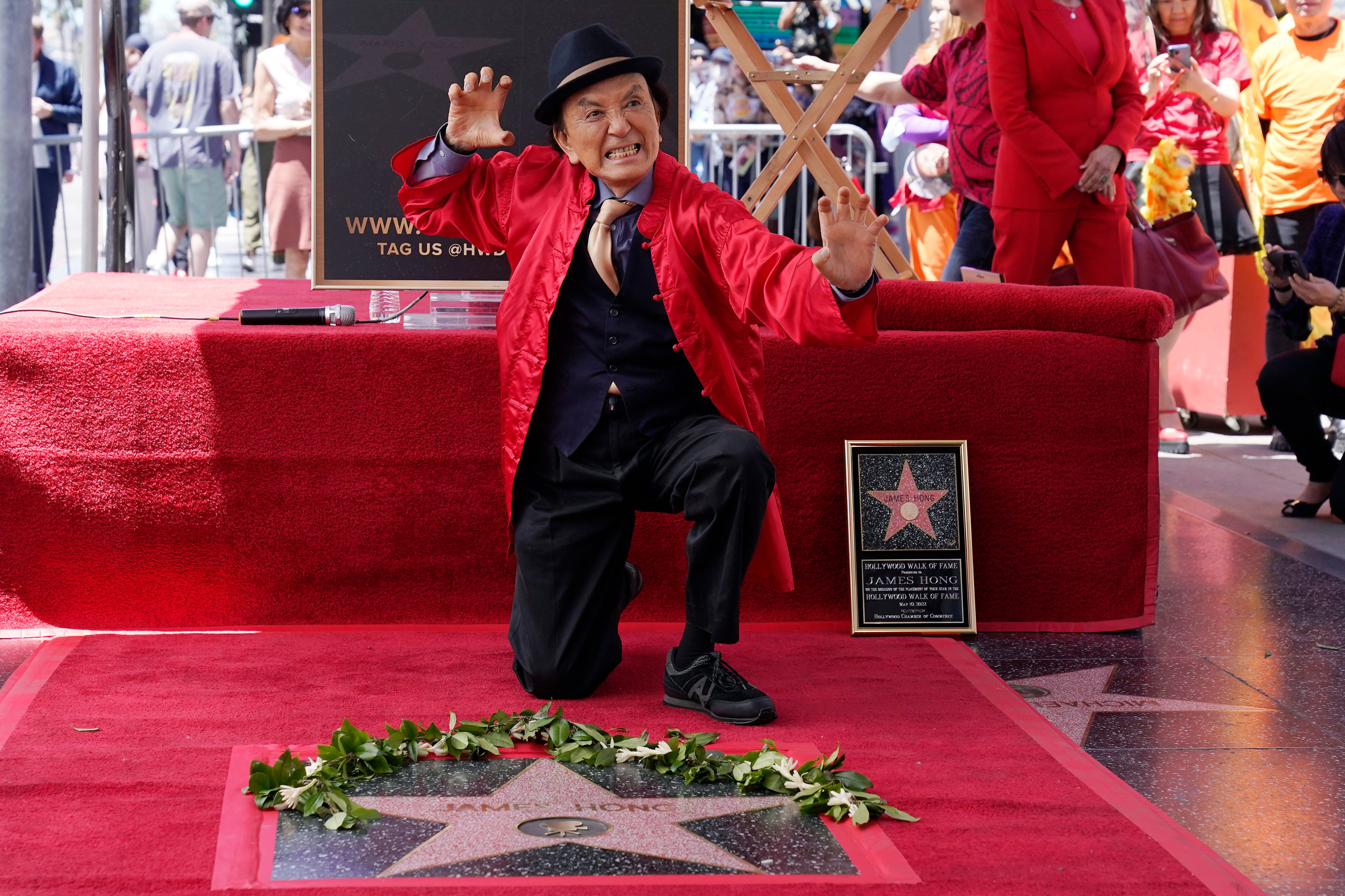 TV James Hong