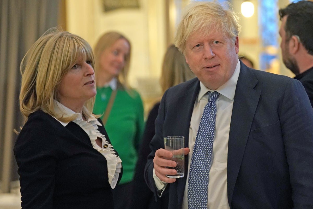 Boris wrote two Brexit columns. Both of them meant Leave