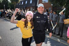 Rory Best finishes 330km endurance walk fundraiser for child cancer services