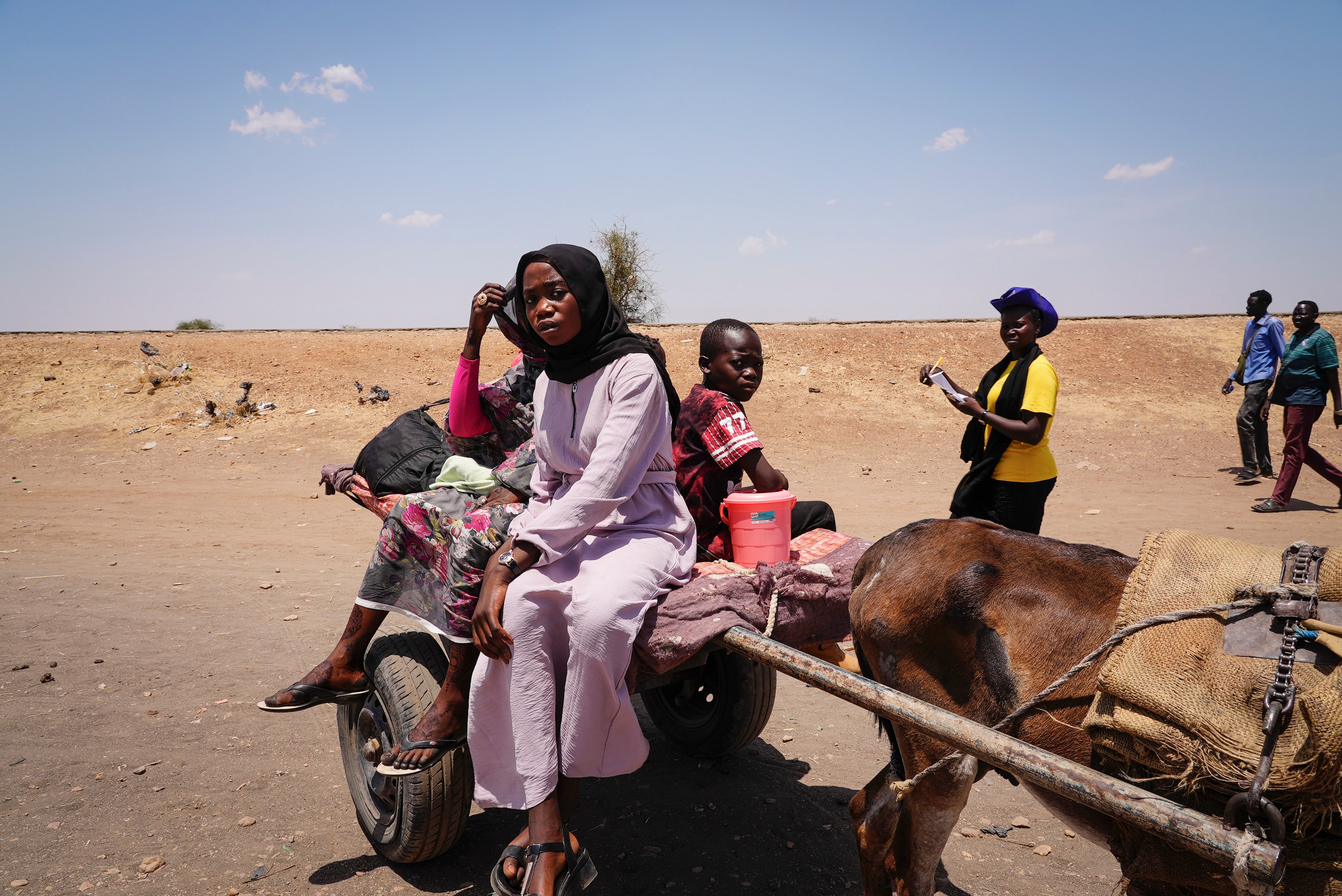 South Sudan Stranded At Border