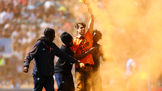 Moment Just Stop Oil protesters disrupt Premiership Rugby final