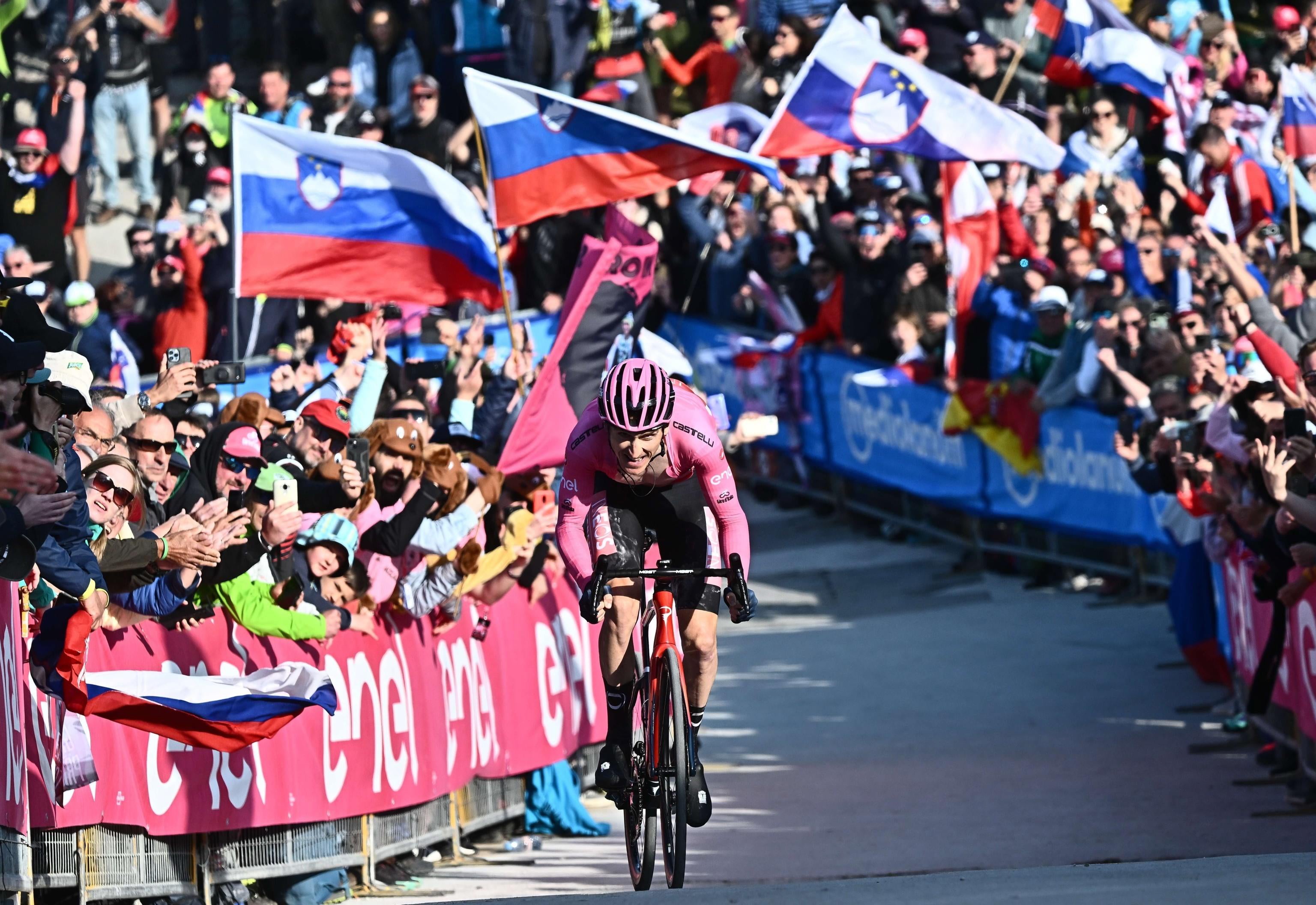 Thomas couldn’t stay close enough to Roglic’s effort on the time trial