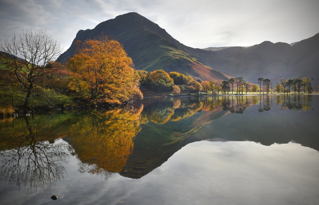 This route starts and ends at Lake Buttermere