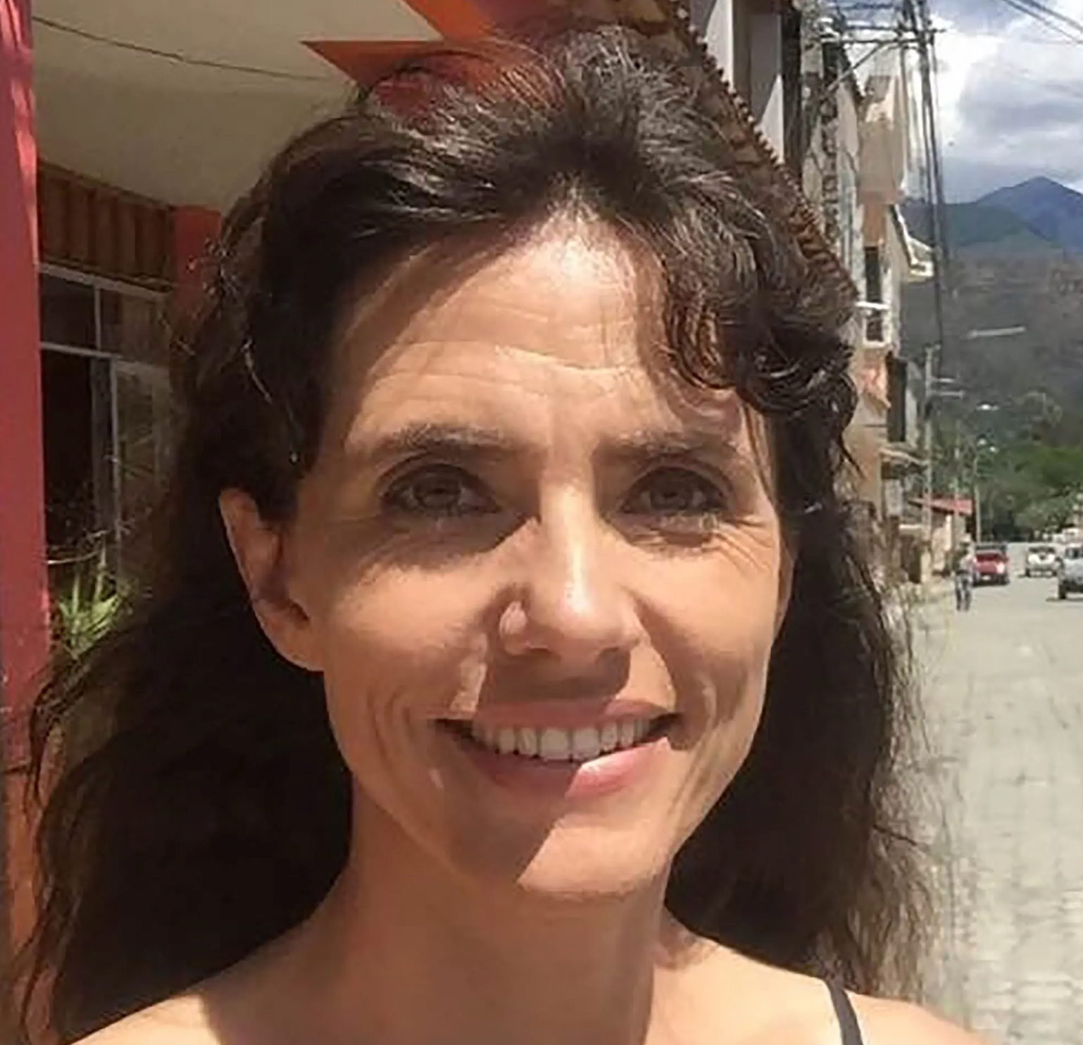 Mother of three Francesca Williams, 44, had studied languages at university