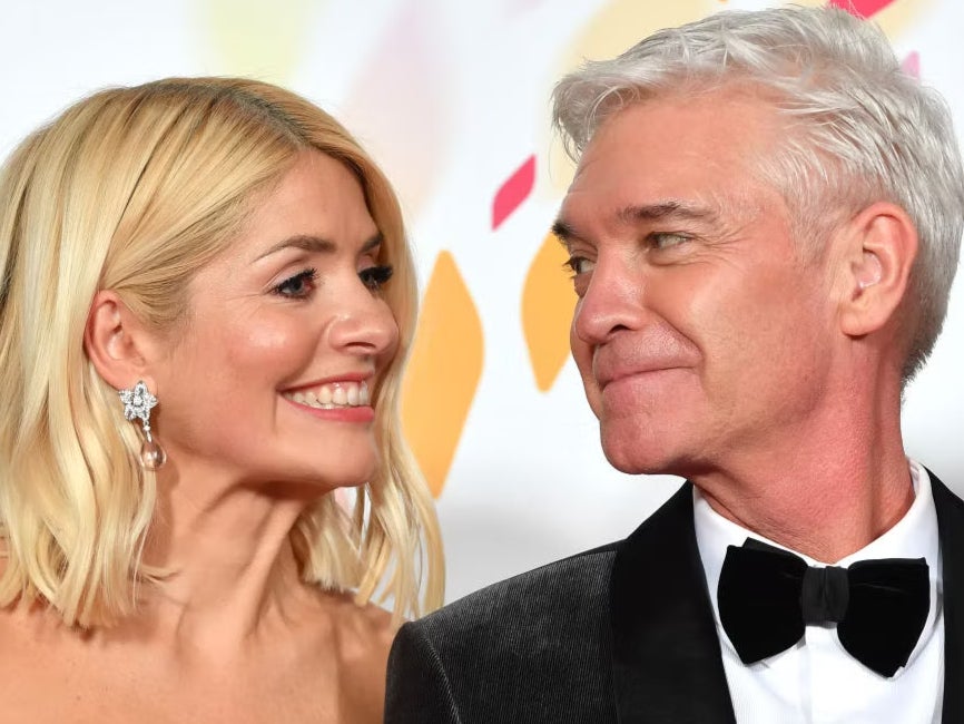 Holly Willoughby and Schofield at the National Television Awards in 2020