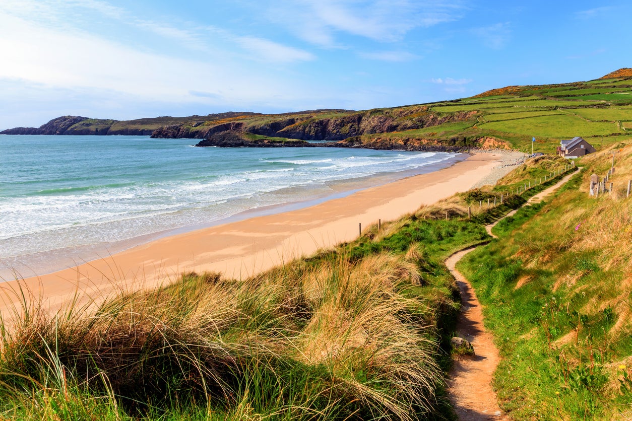 Whitesands Bay looking glorious in the sunshine