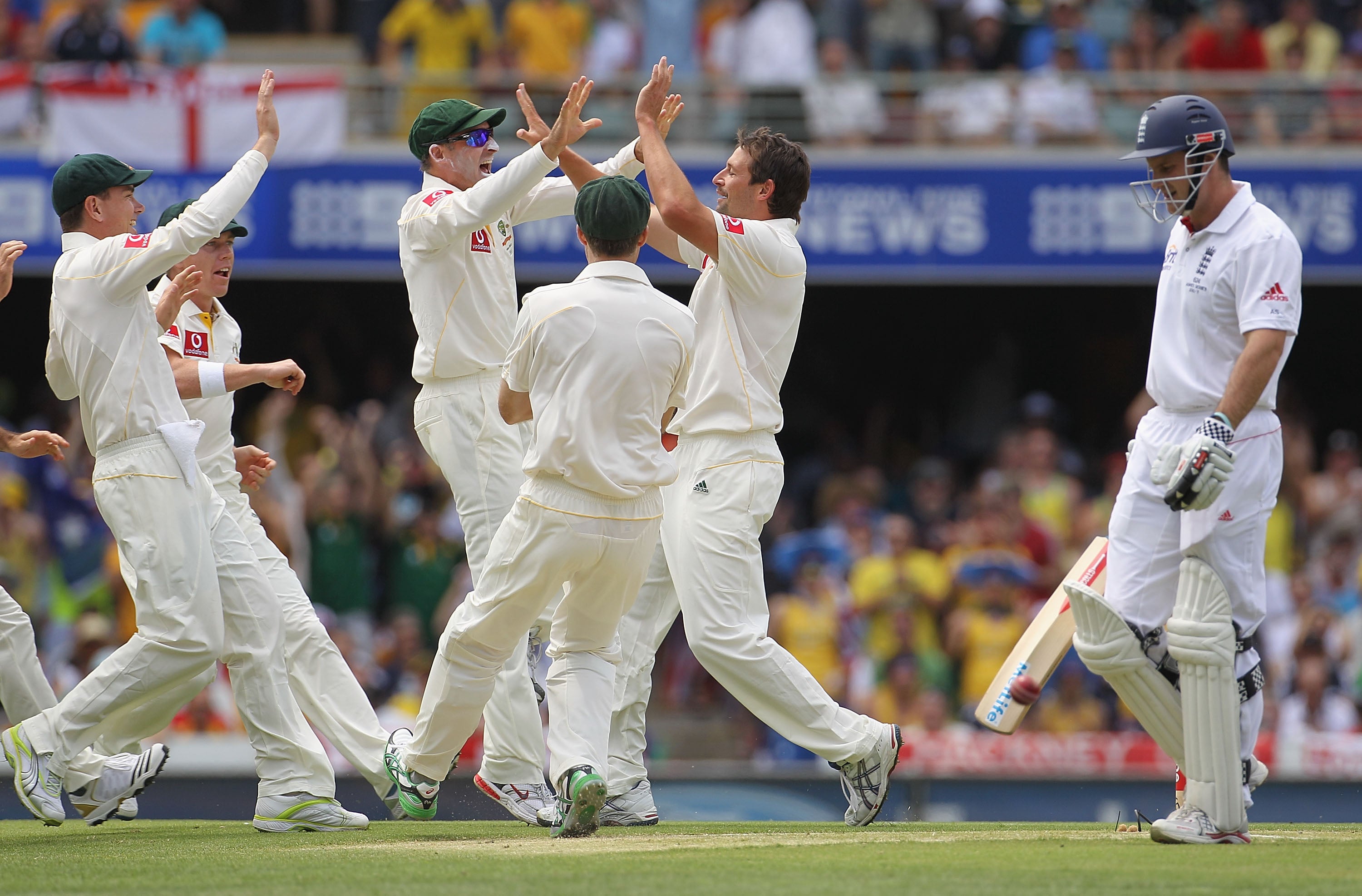 Andrew Strauss loses his wicket to Ben Hilfenhaus