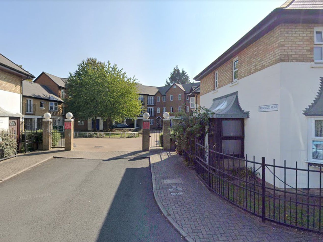 The man crashed his car in Brunswick Mews, Streatham and then fled on foot