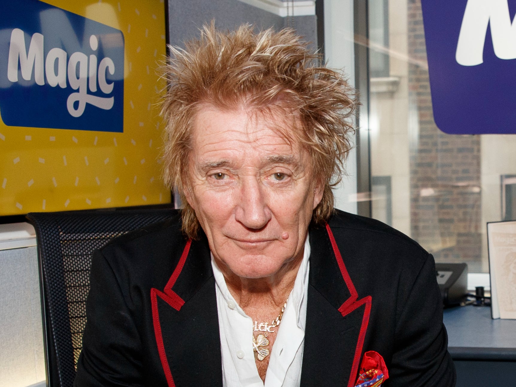 Rod Stewart ‘still a bit of a fan’ of Boris Johnson