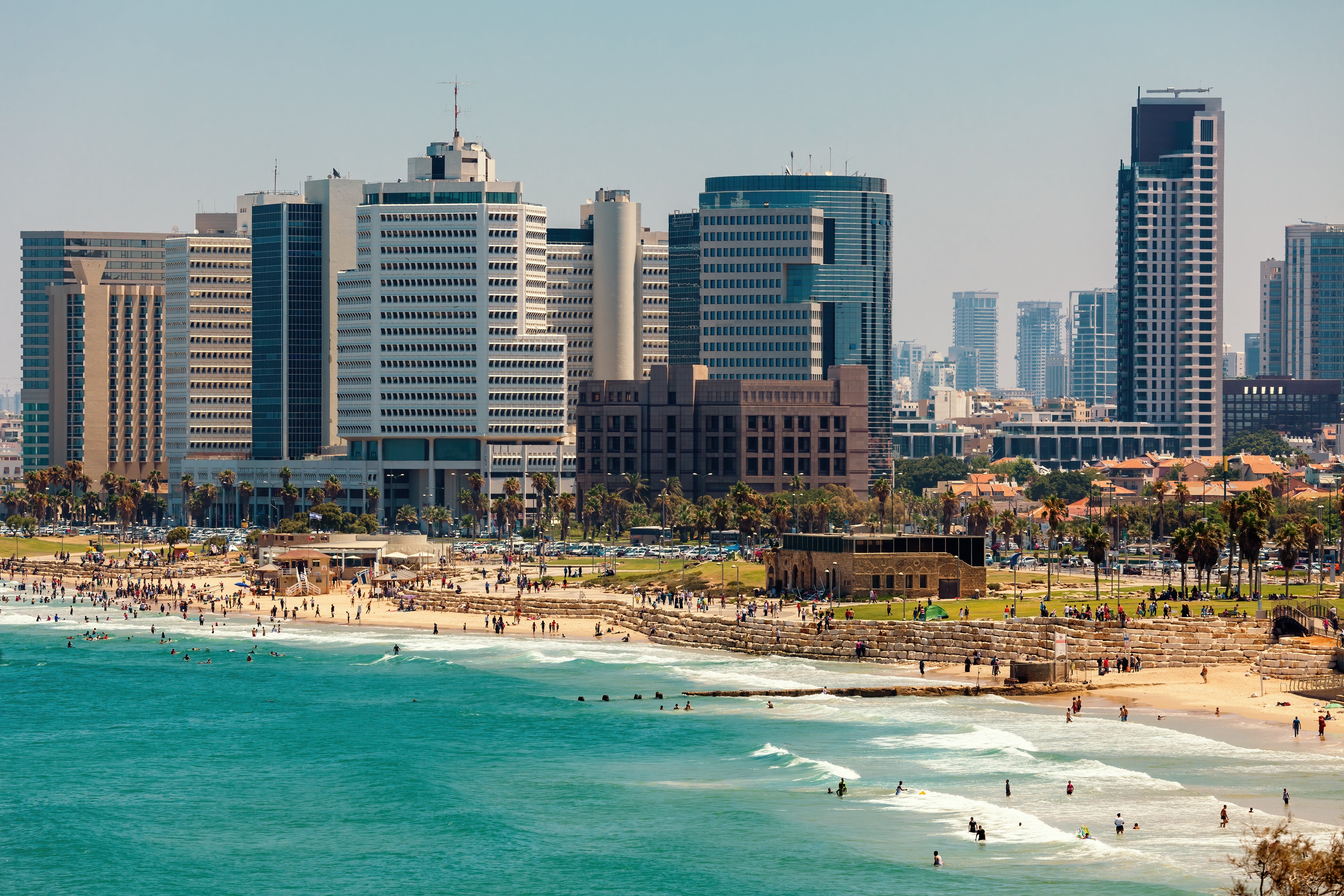 The reader is in Tel Aviv but their connecting flight is no longer valid