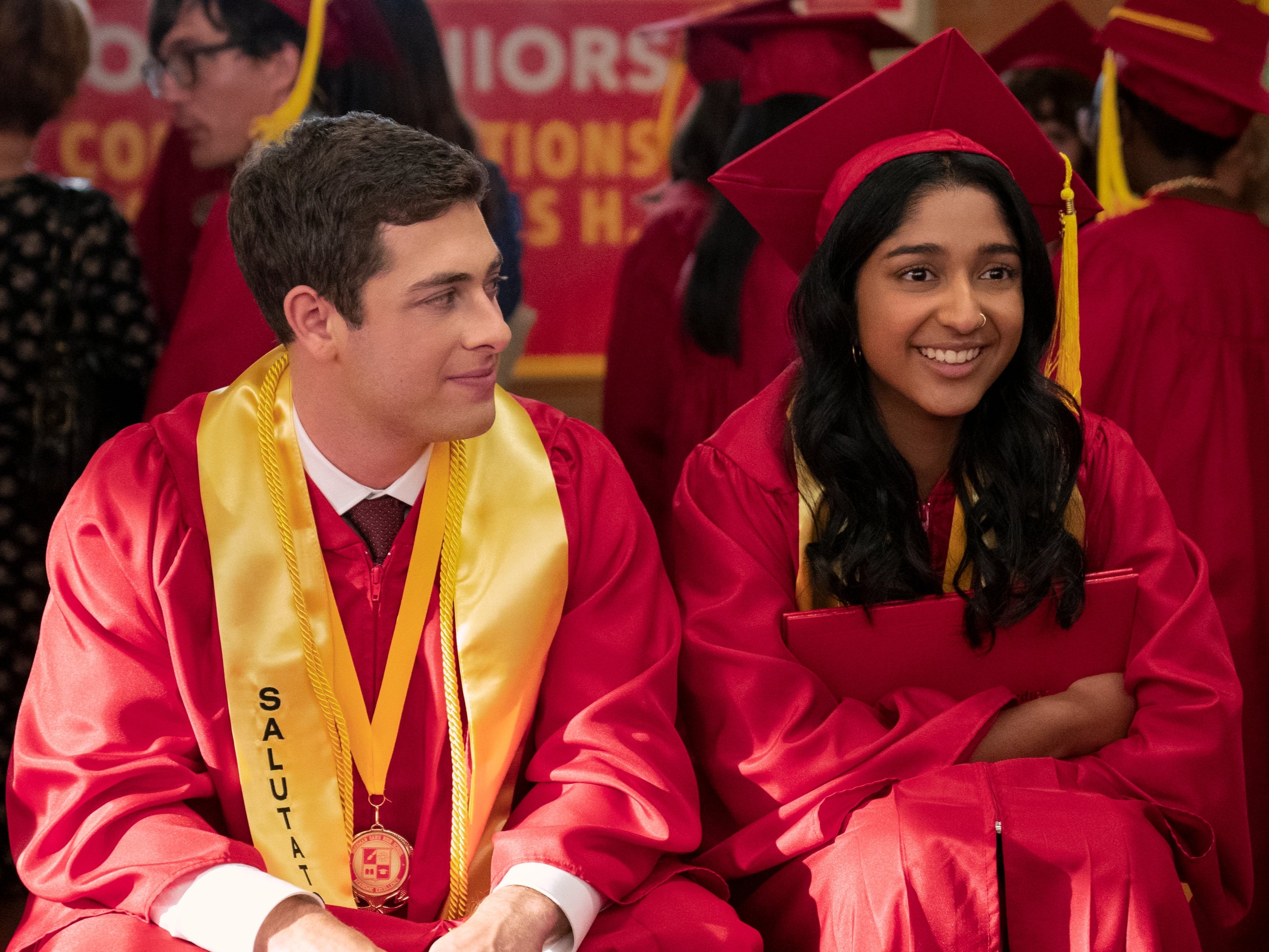 Jaren Lewison as Ben Gross and Maitreyi Ramakrishnan as Devi in ‘Never Have I Ever’