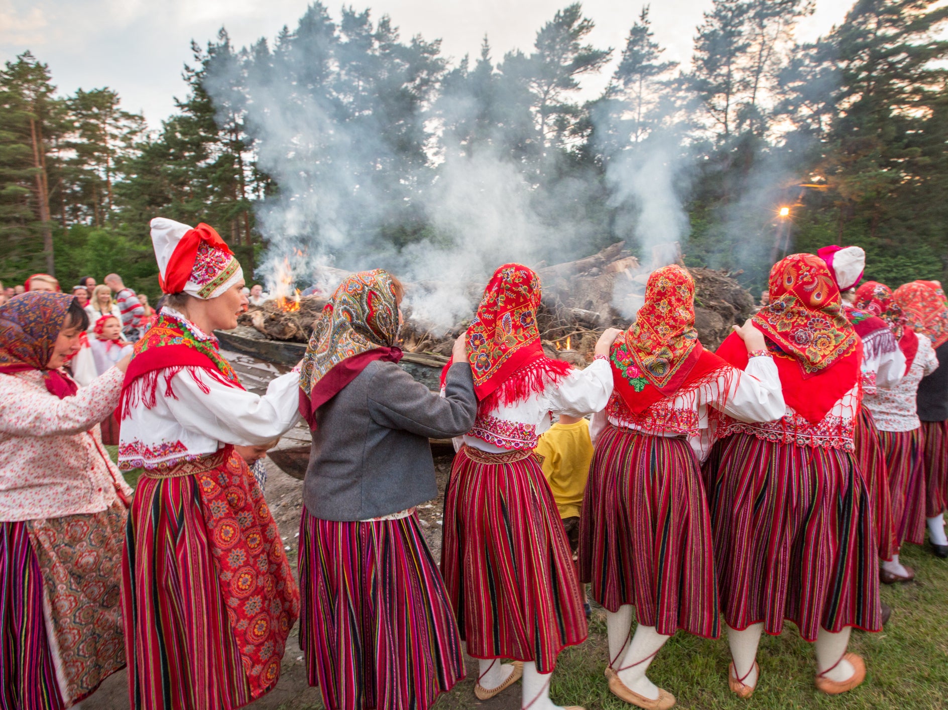 Summer solstice celebrations on Kihnu