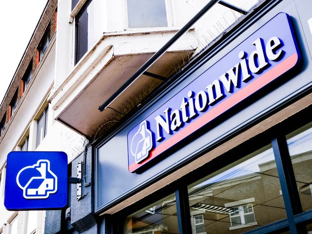 <p>Nationwide has a highly competitive 10-year fix but consumers have proved reluctant</p>
