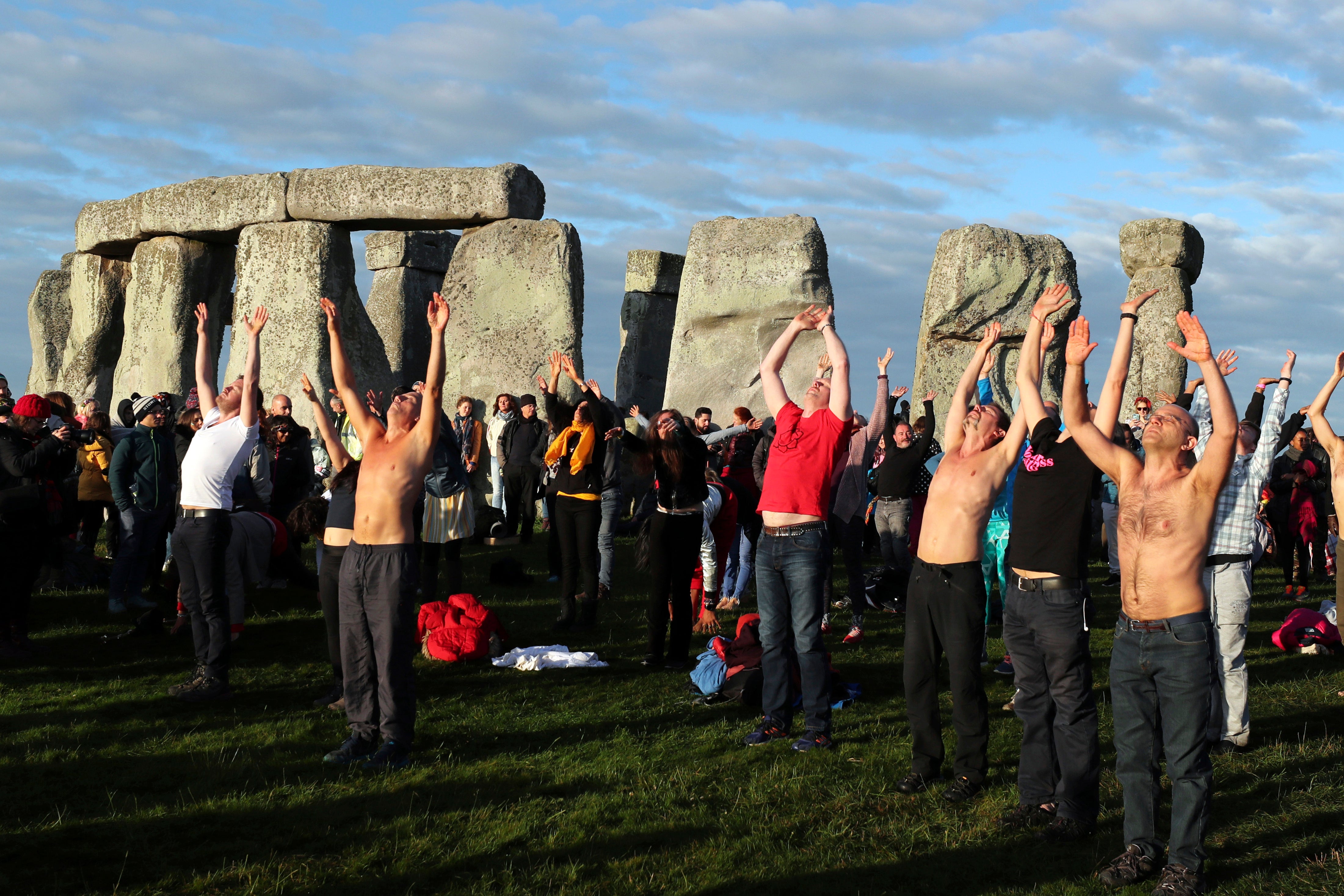 Thousands are expected to descend on Stonehenge for the summer solstice