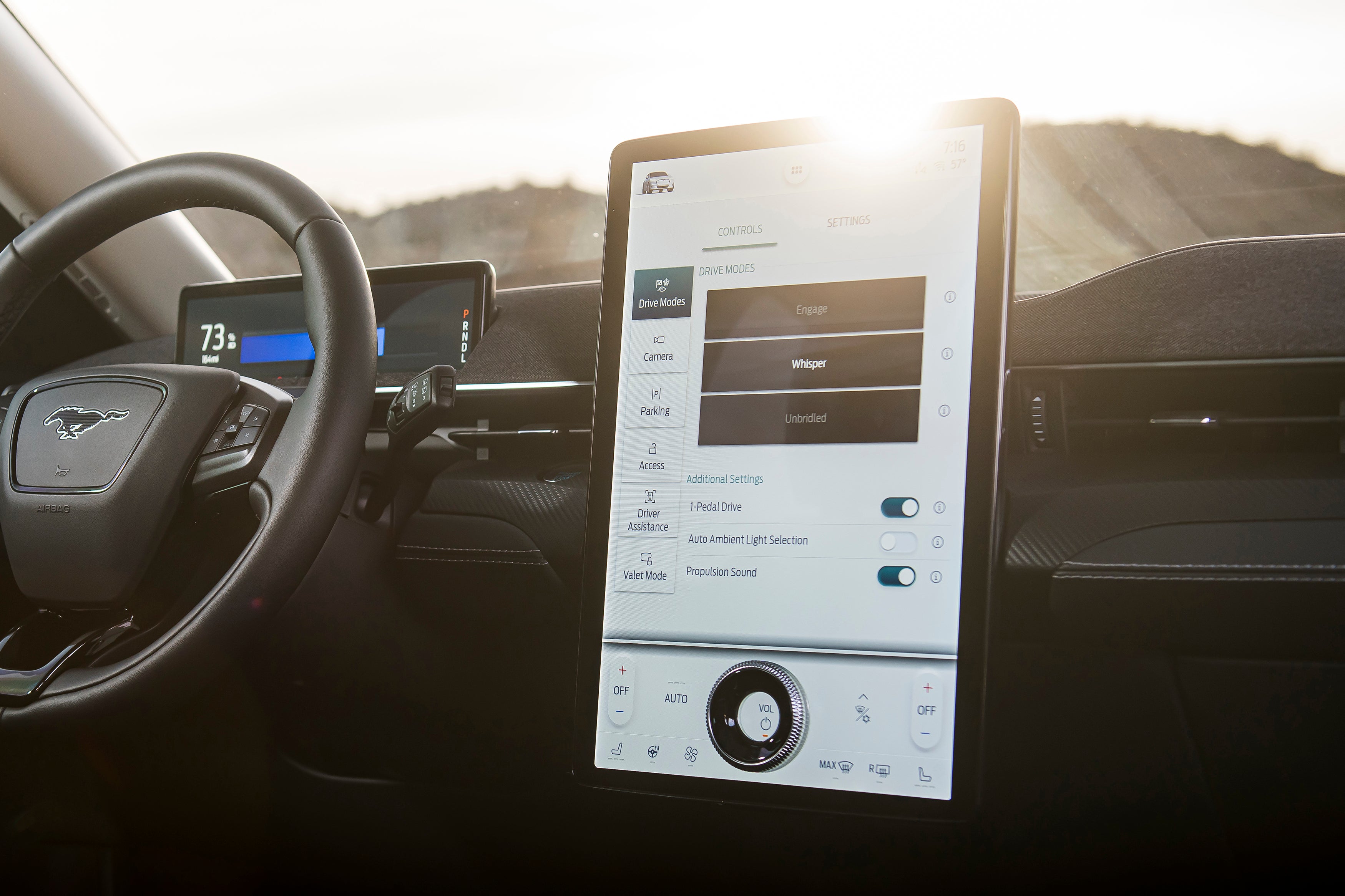 Behind The Wheel Top 6 Infotainment Systems