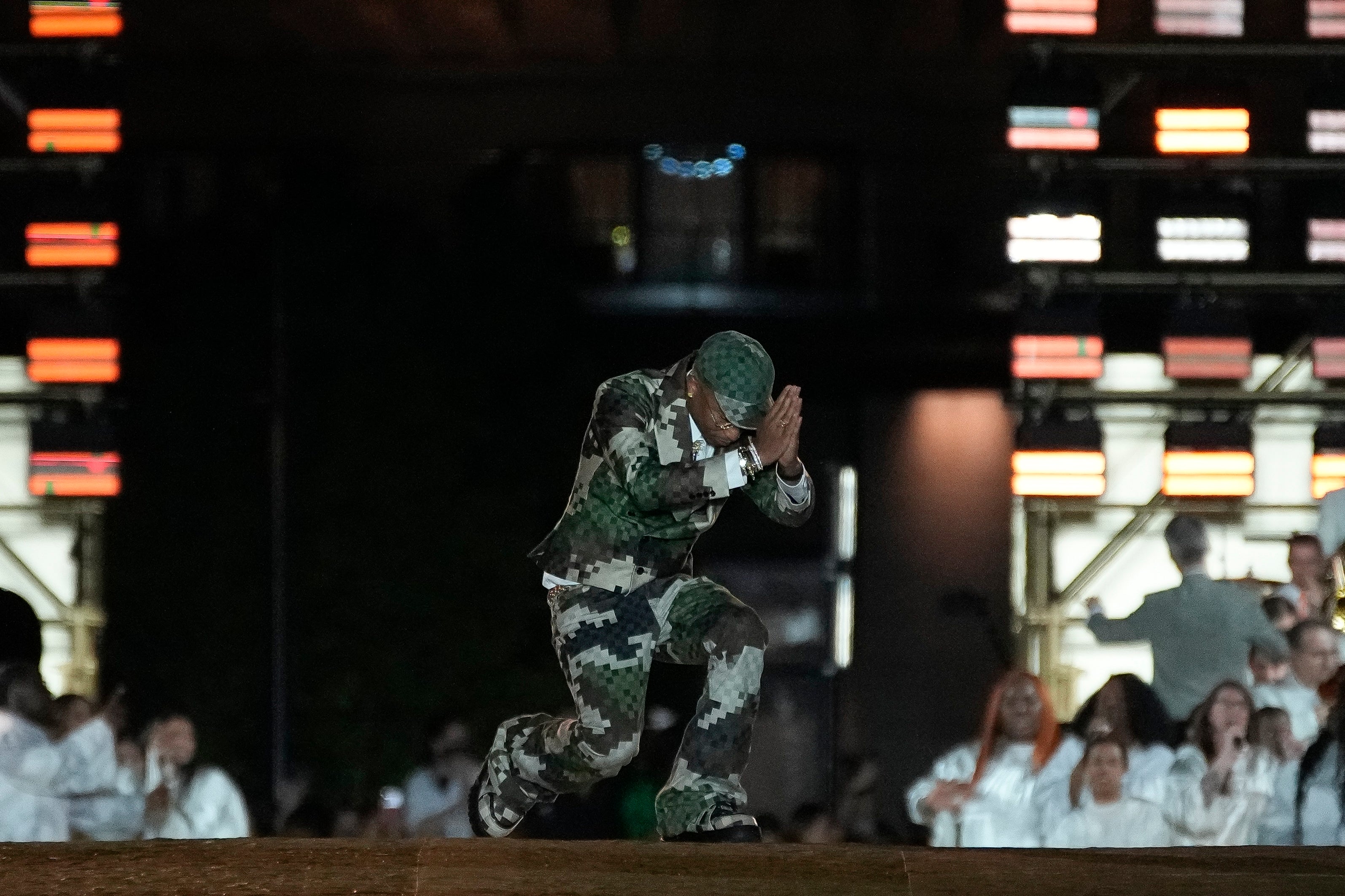 France Men's Fashion S/S 2024 Louis Vuitton