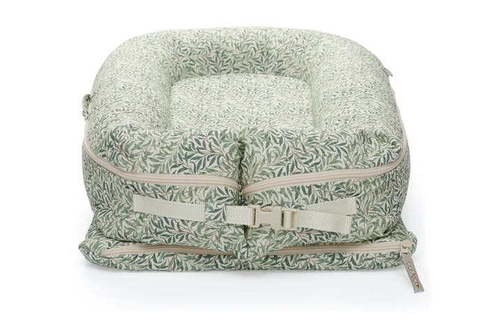 best newborn essentials new baby mum