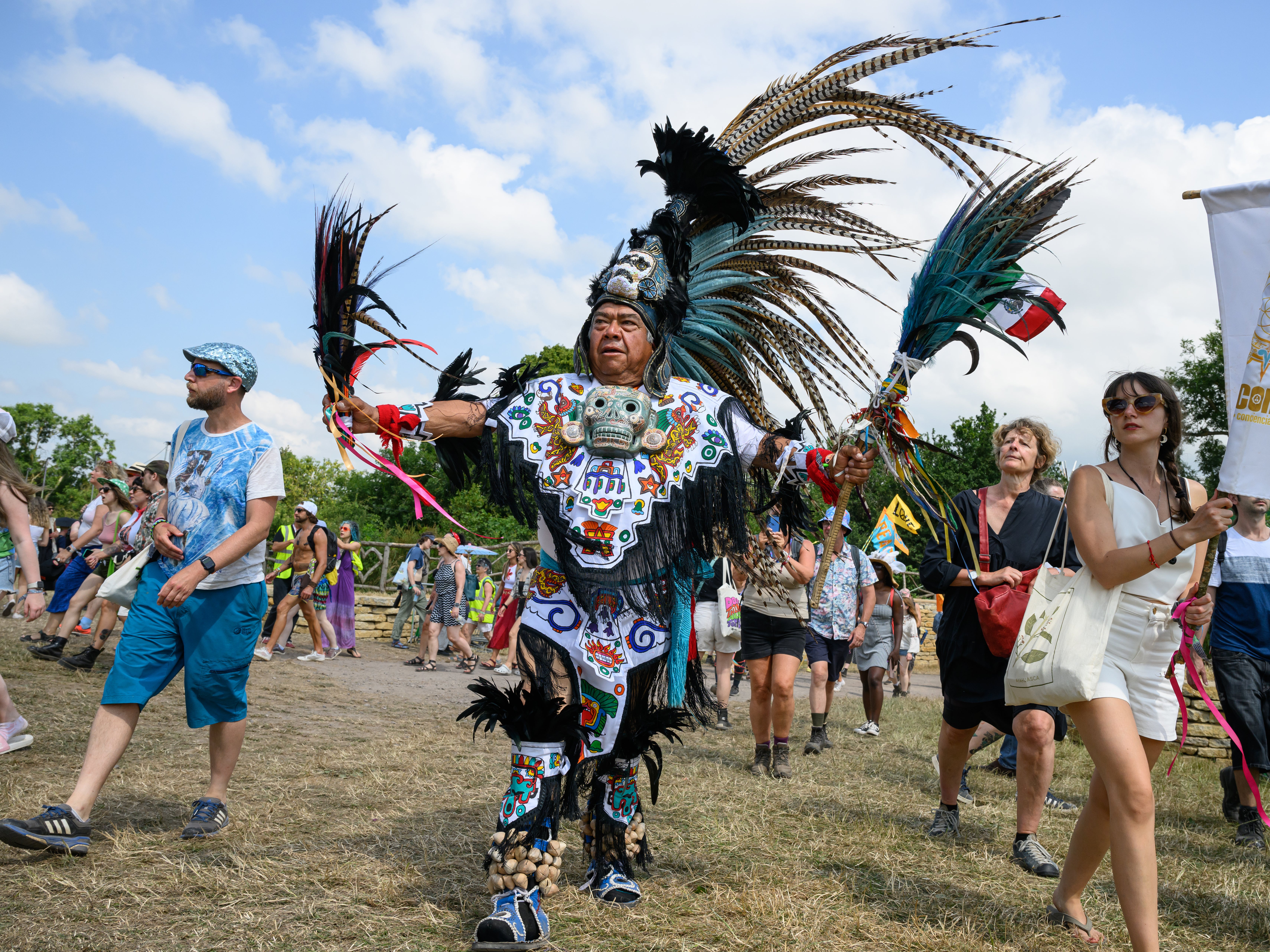 Glastonbury peace parade