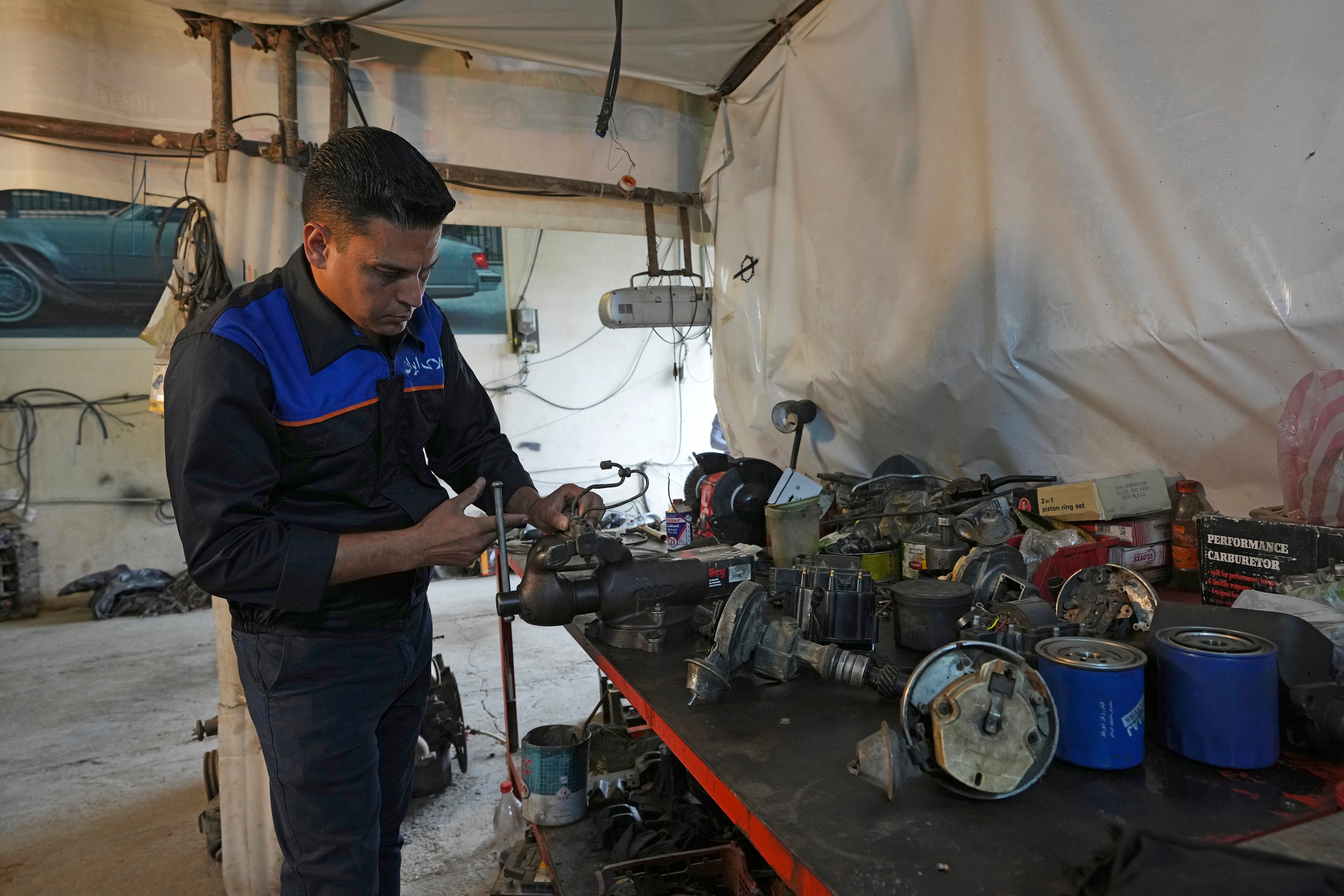 Iran Restoring Cadillacs