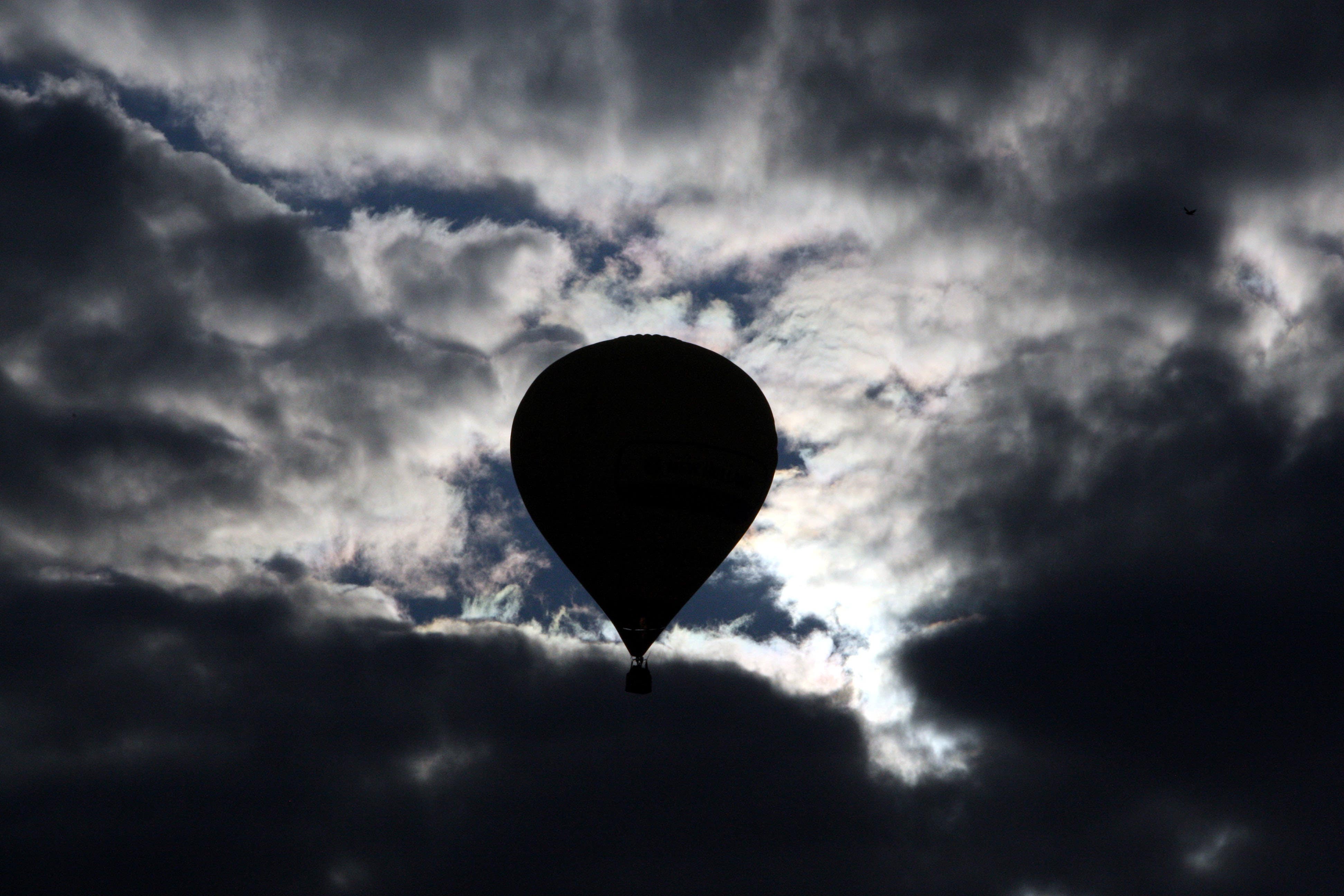 A hot air balloon event was taking place nearby but was not connected