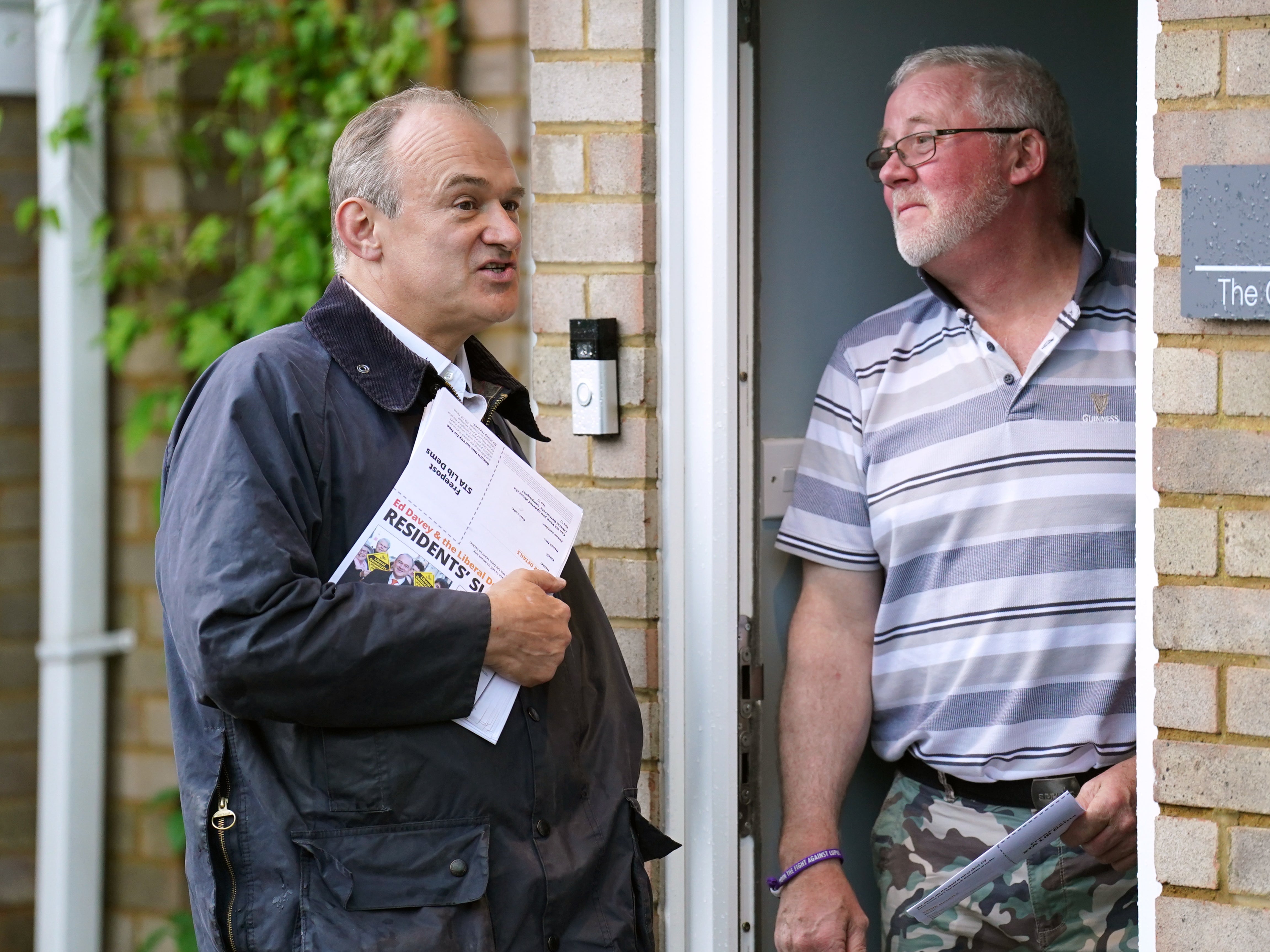 Ed Davey campaigning in Mid Bedfordshire