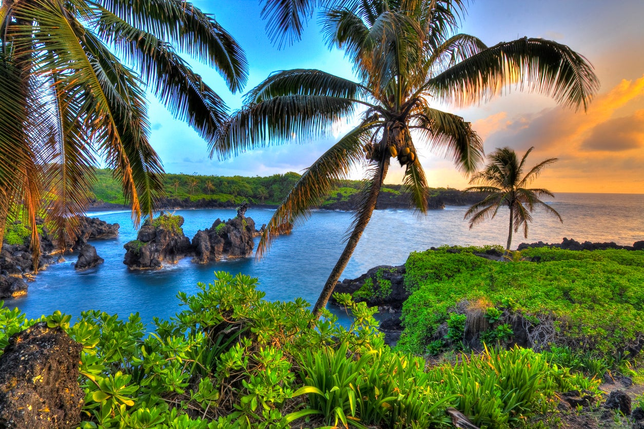 Hawaii sits around 2,000 miles from the US mainland